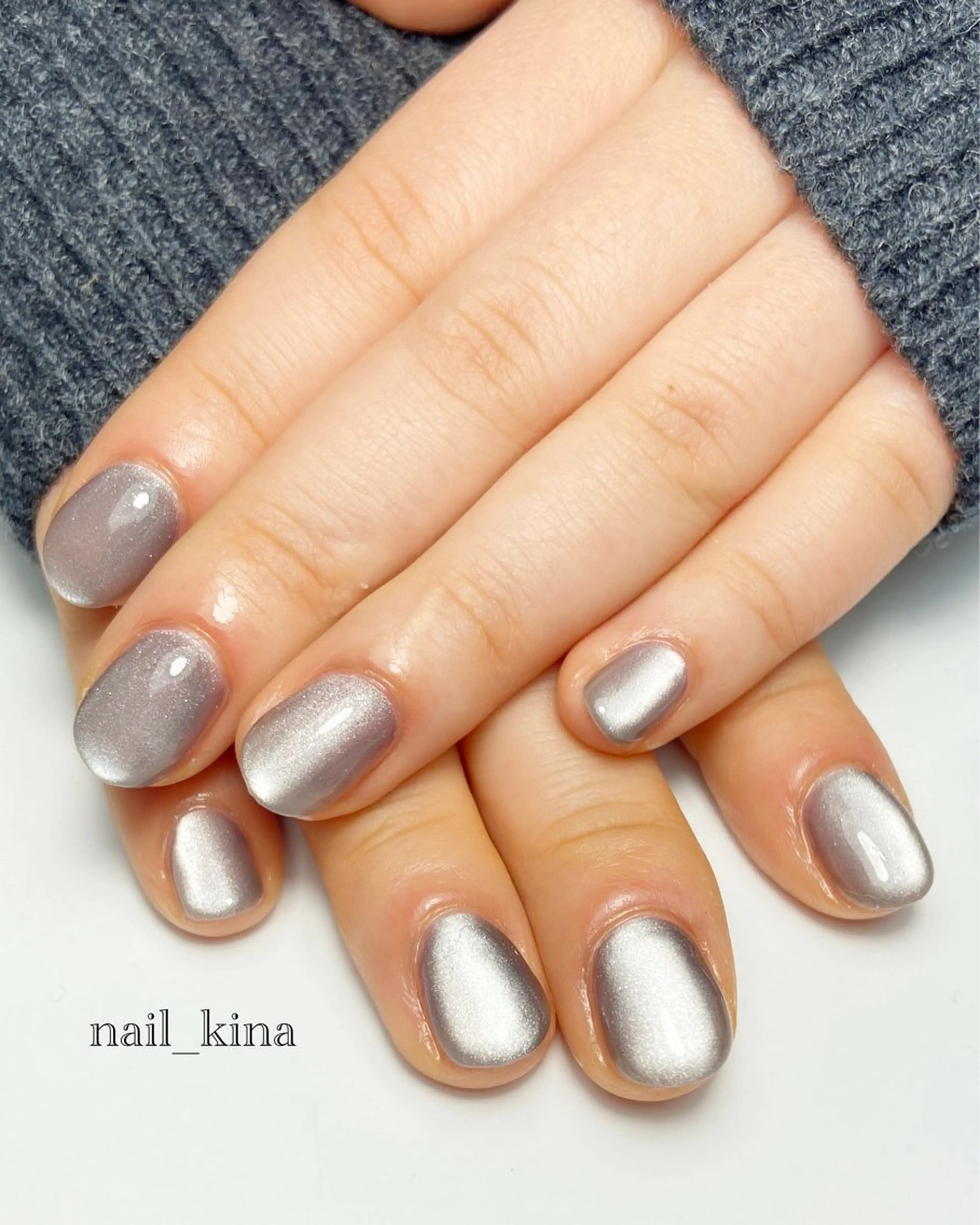 ネイル マグネットネイル マグネットワンカラー ワンカラーネイル nail_ kinaのネイルデザイン