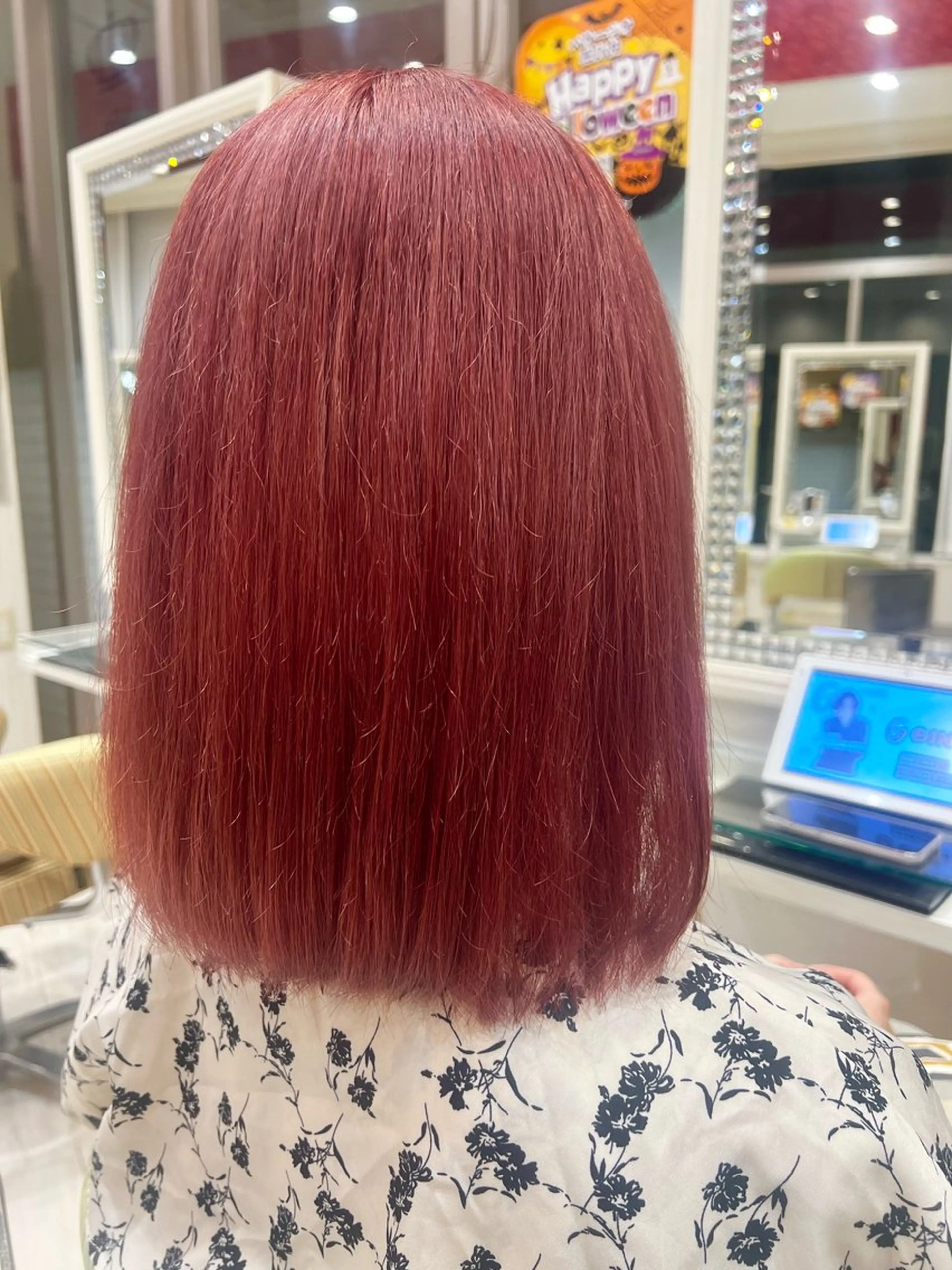 ミディアム カラー ブリーチ ピンクカラー レッドカラー ヘアカラー メンズ特化☝️添田 好恵のヘアスタイル