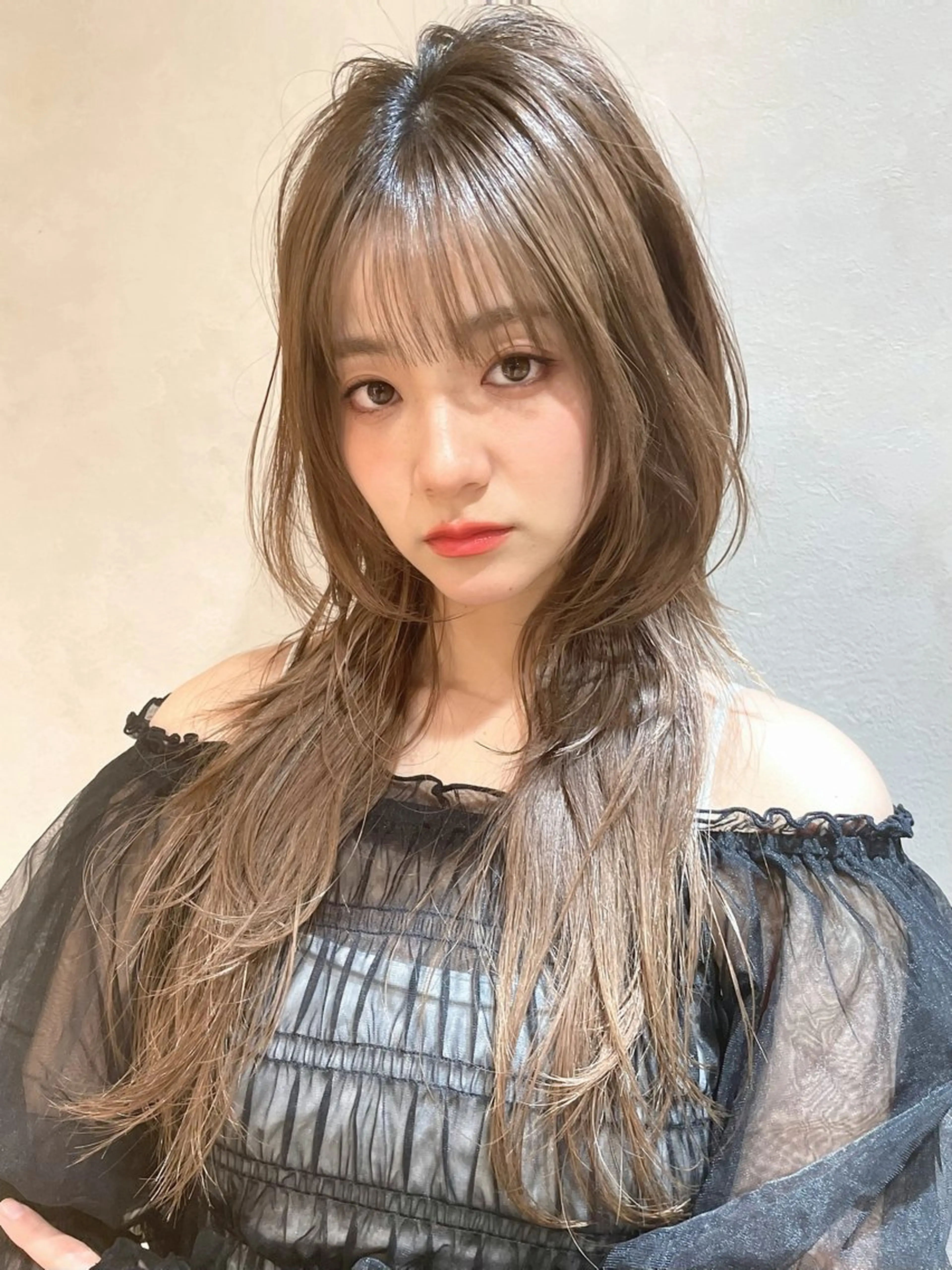 ミディアム 韓国風ヘア レイヤーカット ウルフカット カット ヘアカラー トリートメント 🫧顔周りレイヤー/ ウルフ/縮毛/白倉のヘアスタイル