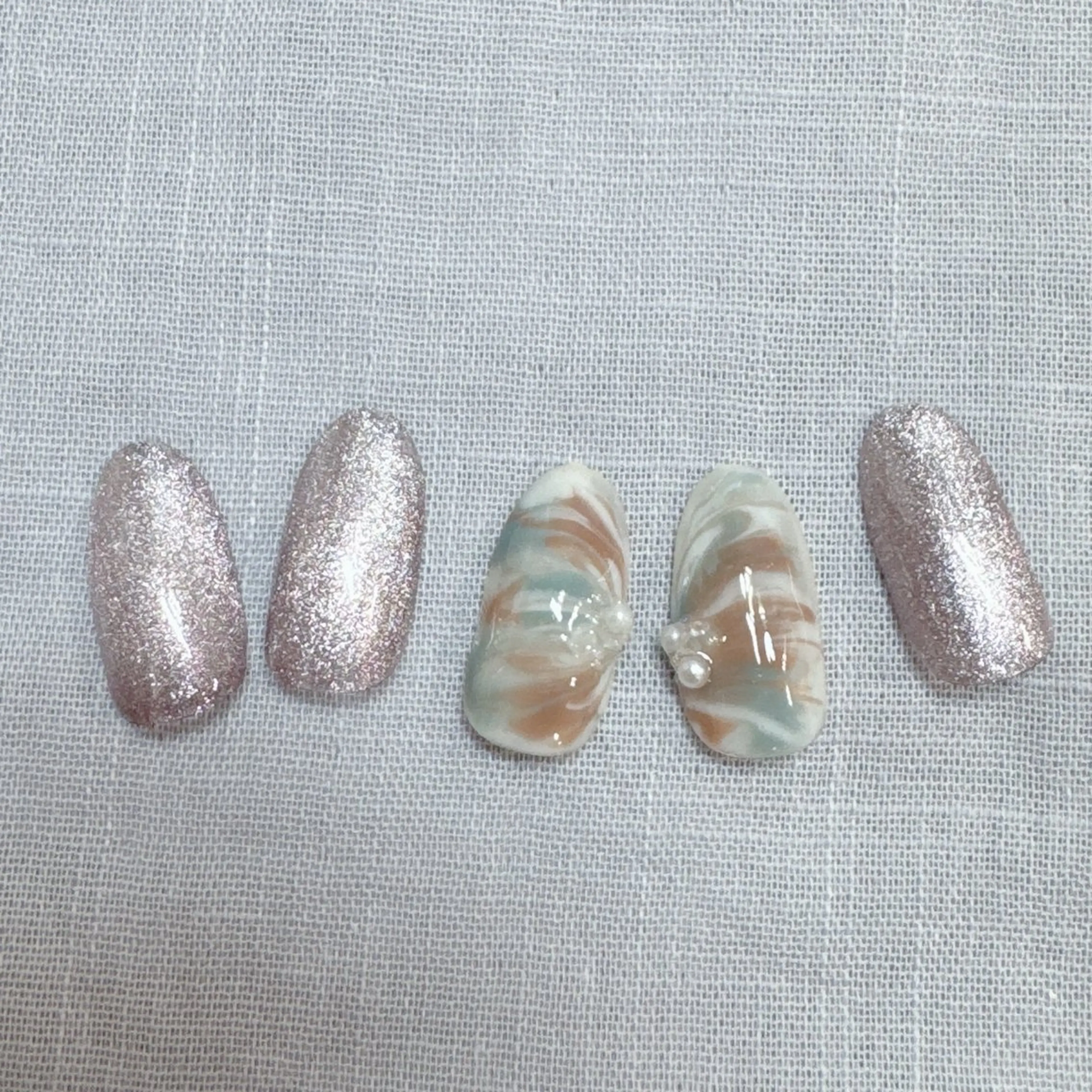 ネイル マグネットネイル ニュアンスネイル maruyasu. yのネイルデザイン