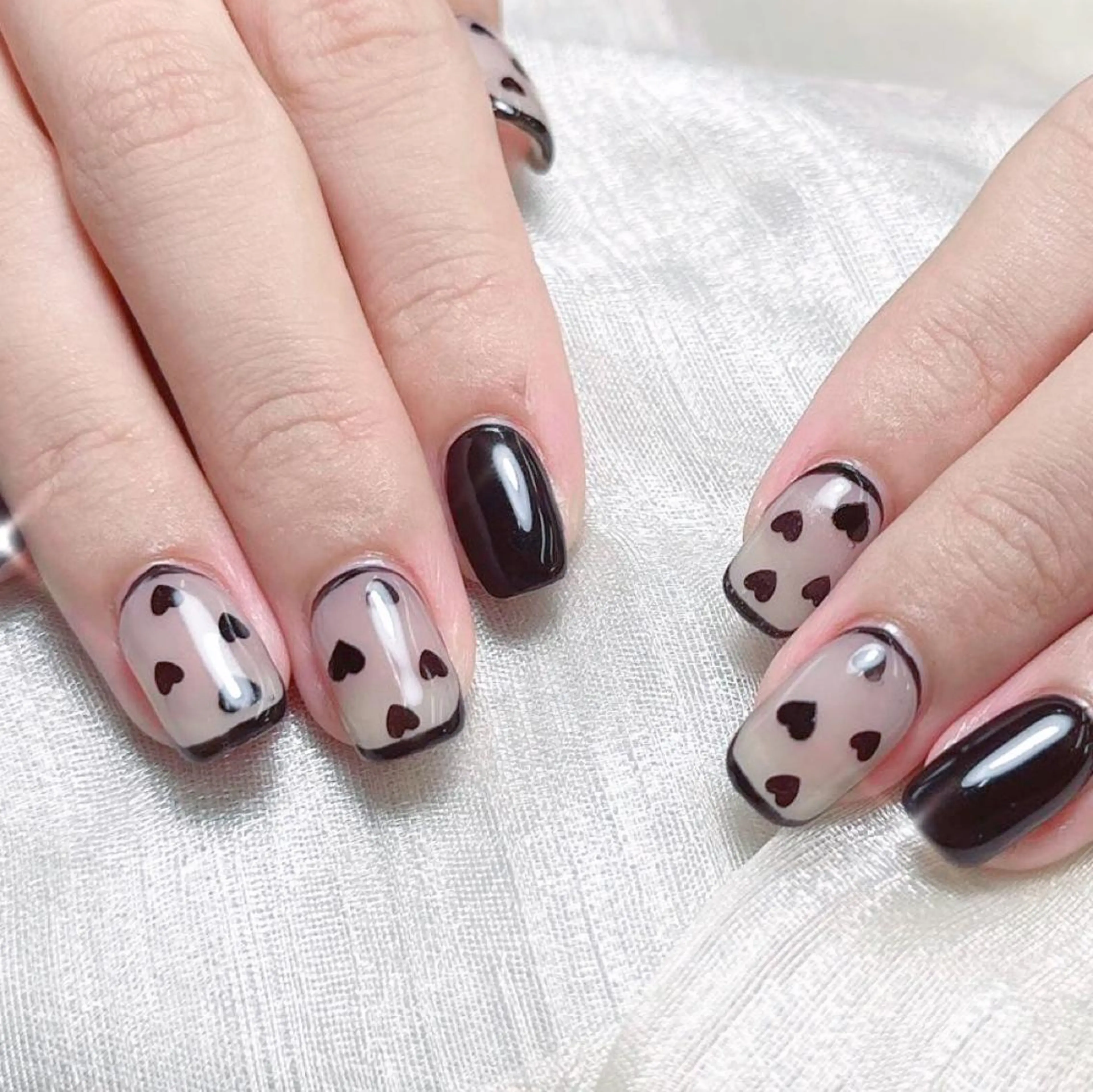 ネイル 🎀まゆ 🪽🐾のネイルデザイン