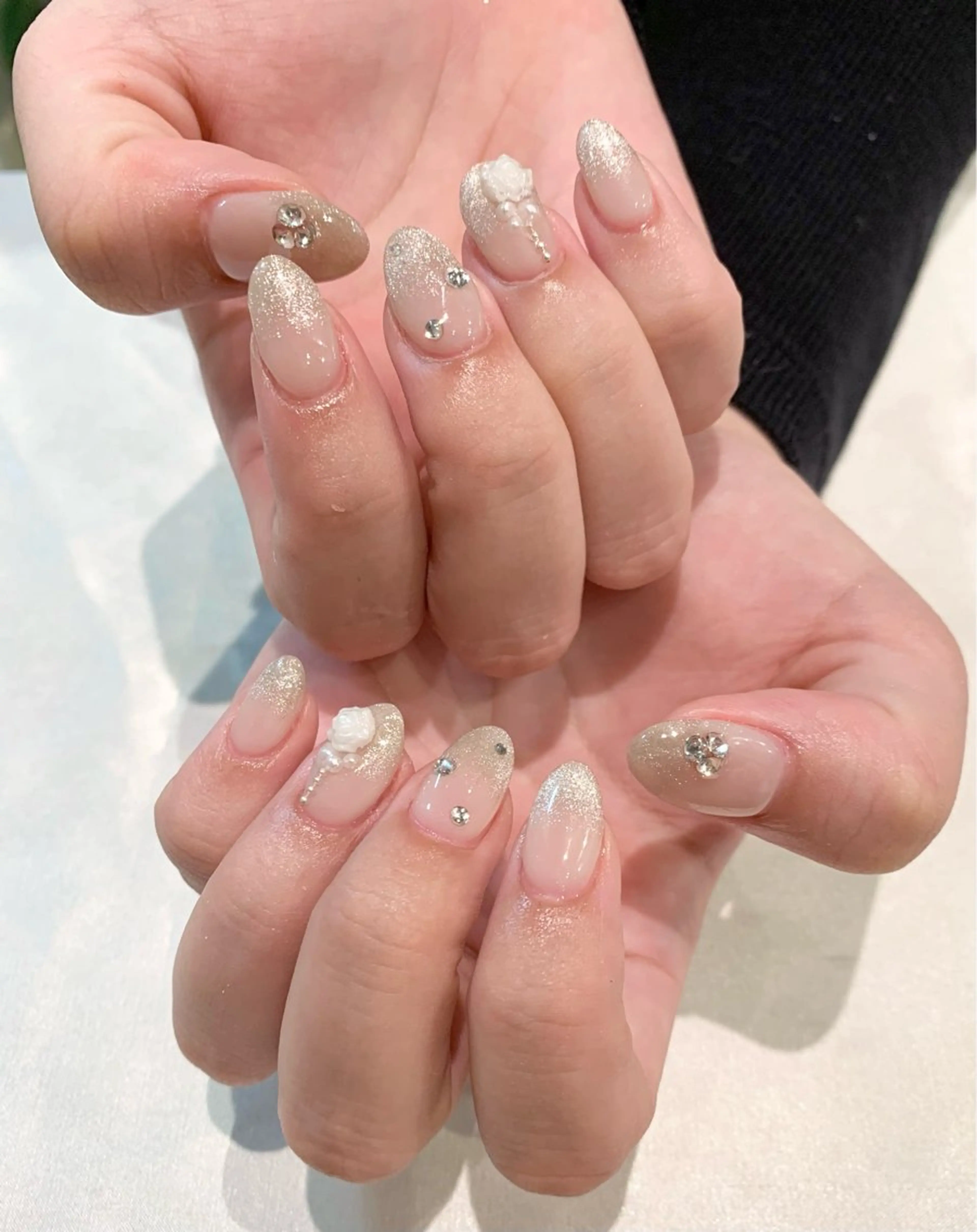 ネイル ecrin 💎 mayuのネイルデザイン