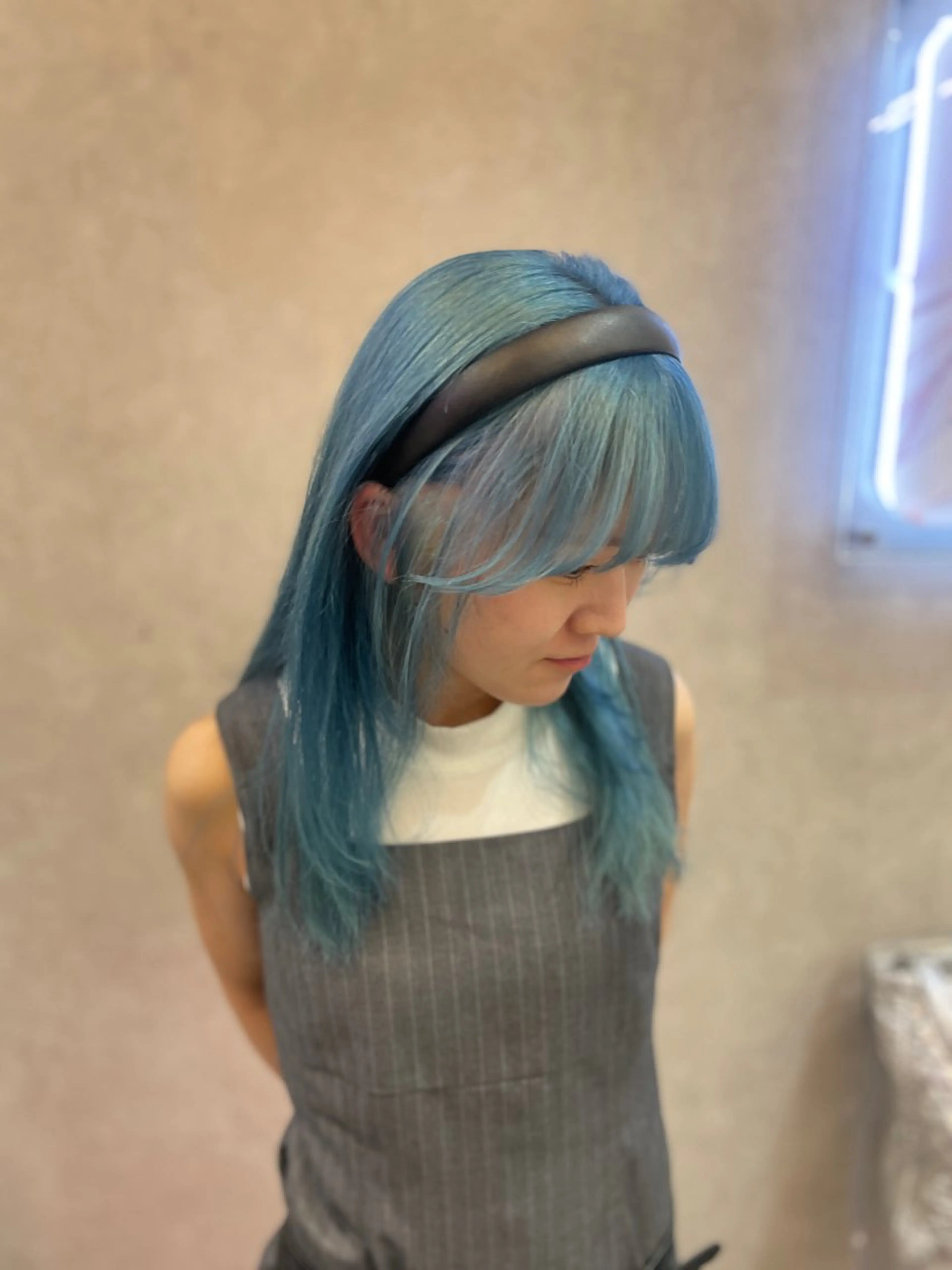 セミロング ヘアカラー MOE 福岡韓国ヘア✧︎のヘアスタイル