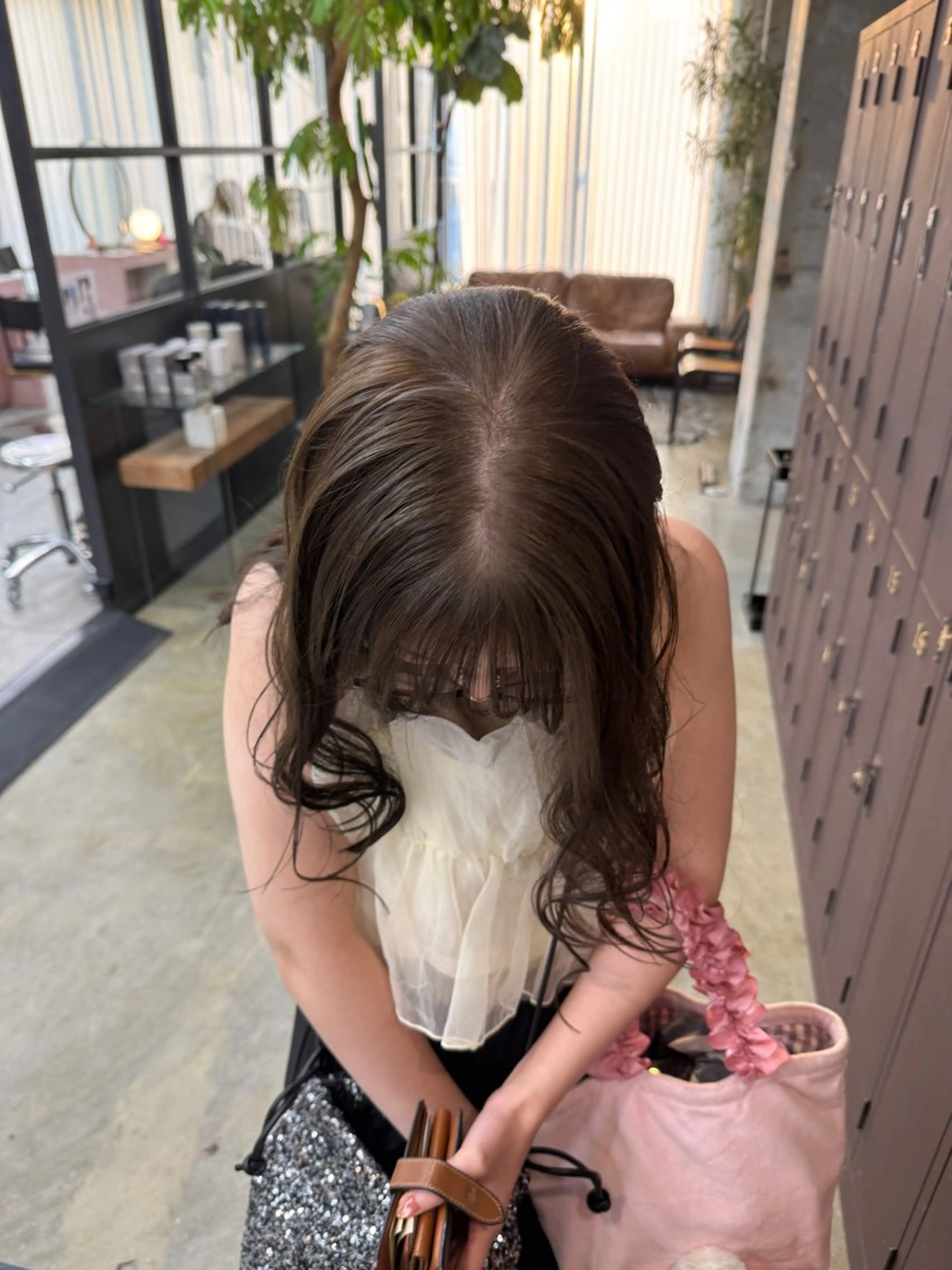 ロング カラー ブリーチ 透明感カラー ダブルカラー ブリーチなしカラー オリーブカラー カット ヘアカラー トリートメント 森田遥奈/透明感カラ ー/似合わせカットのヘアスタイル