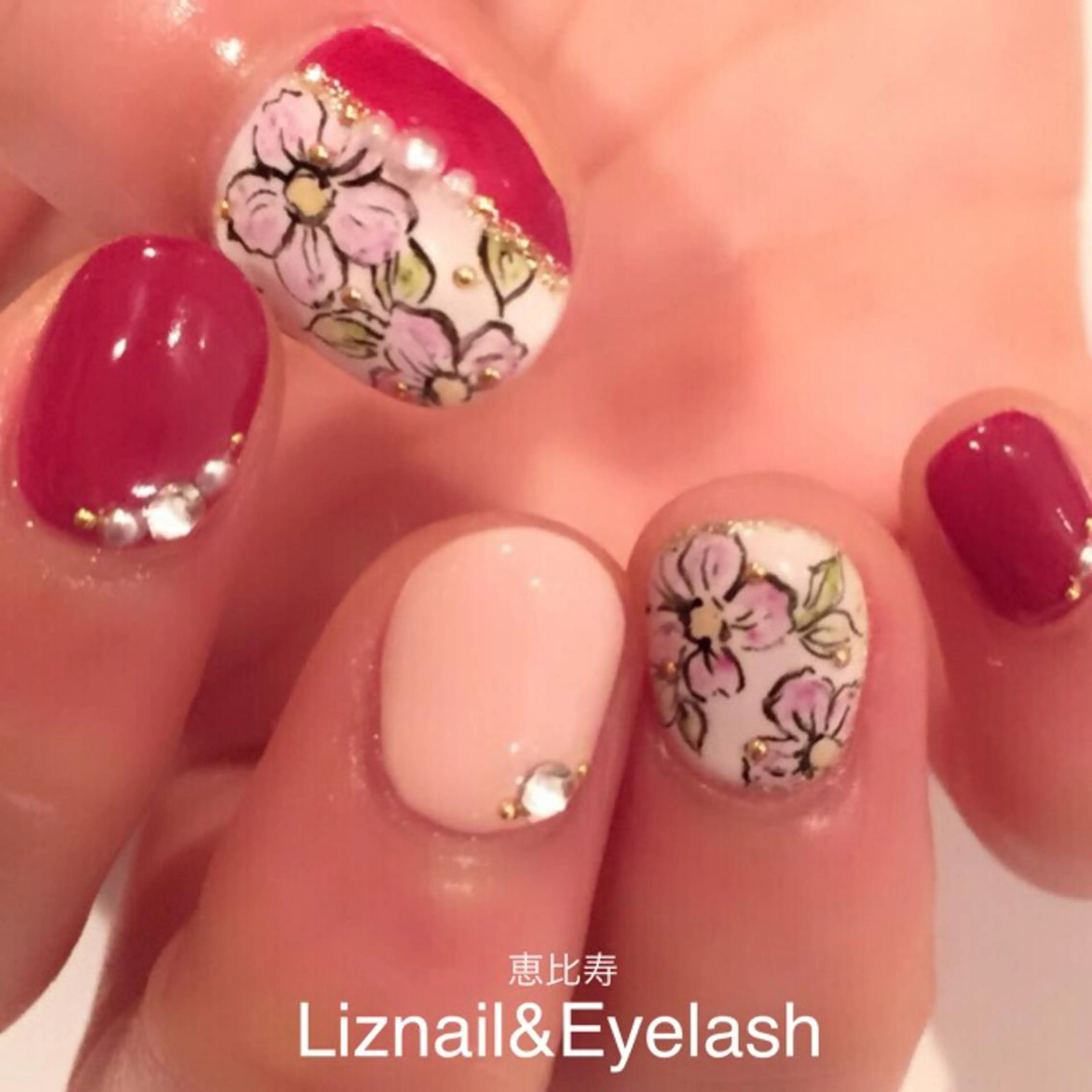 ネイル Rawr / saoriのネイルデザイン