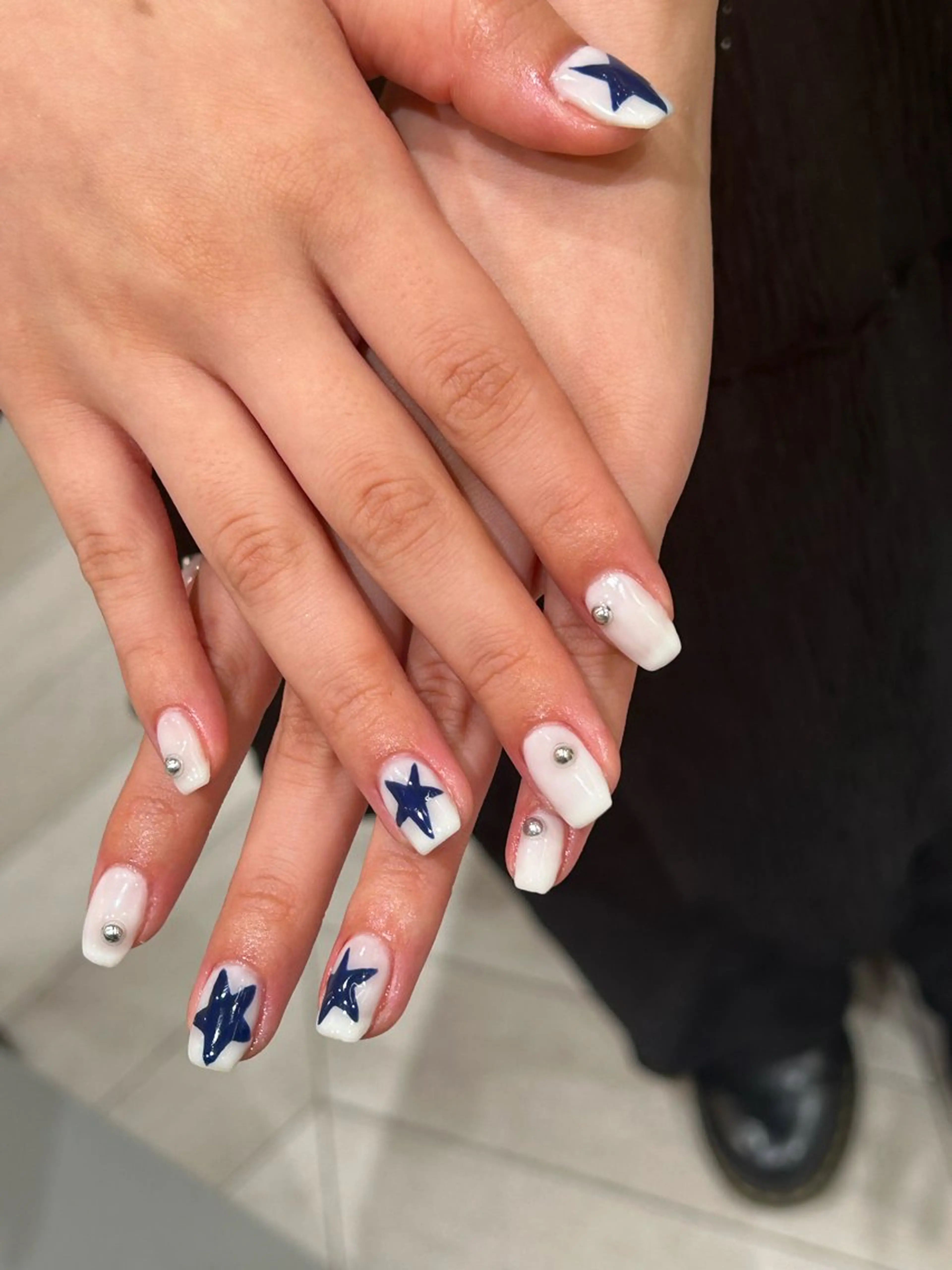 ネイル ꪆৎ平行アーチ ྀི ワカナの眉毛・アイブロウイメージ