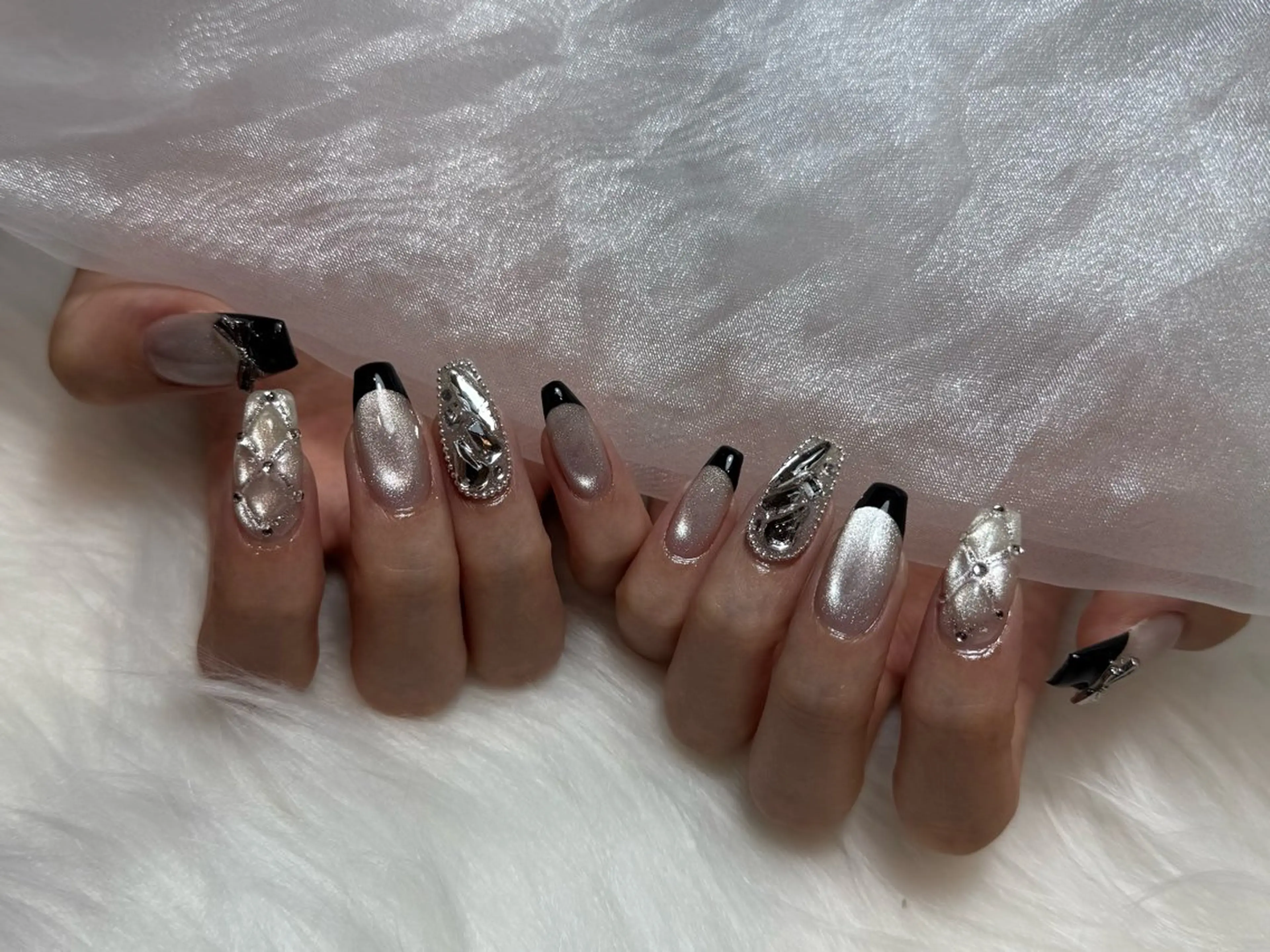 ロング 燈乃工房/ 松原李菜のネイルデザイン