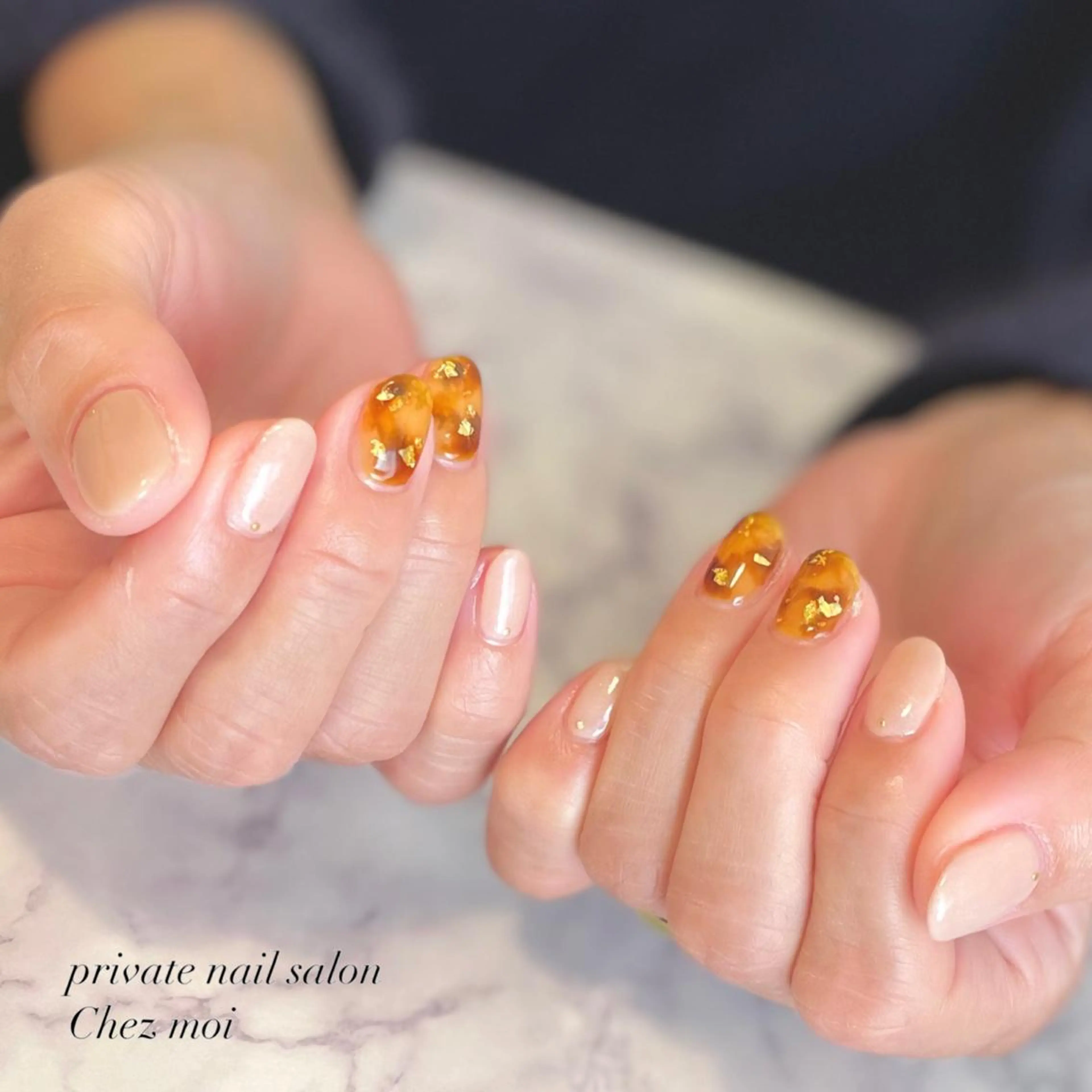 ネイル べっ甲ネイル KOMINE TOMOKOのネイルデザイン