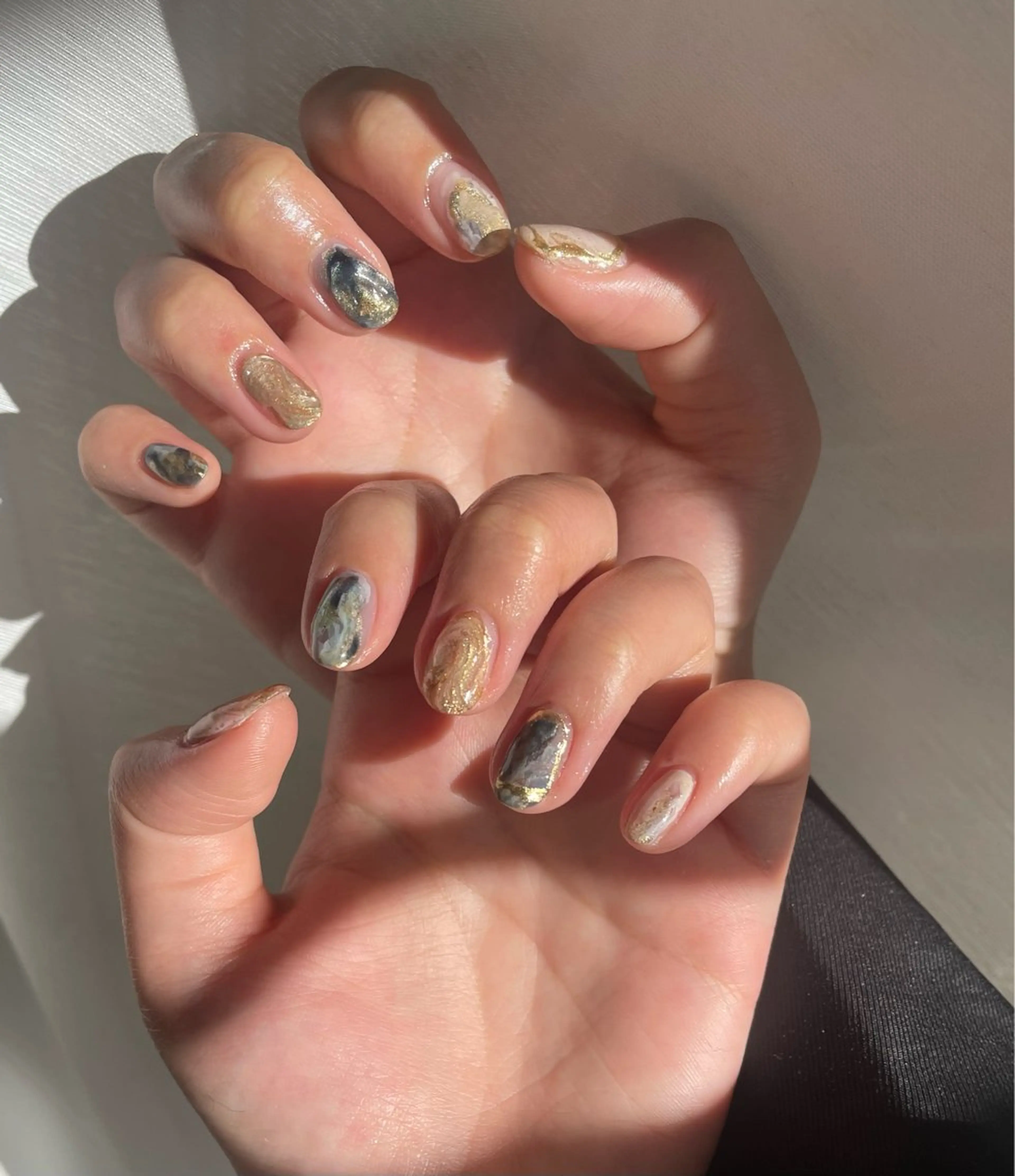 ネイル ニュアンスネイル ハンドネイル 【 Lea's 】 kaedeのネイルデザイン