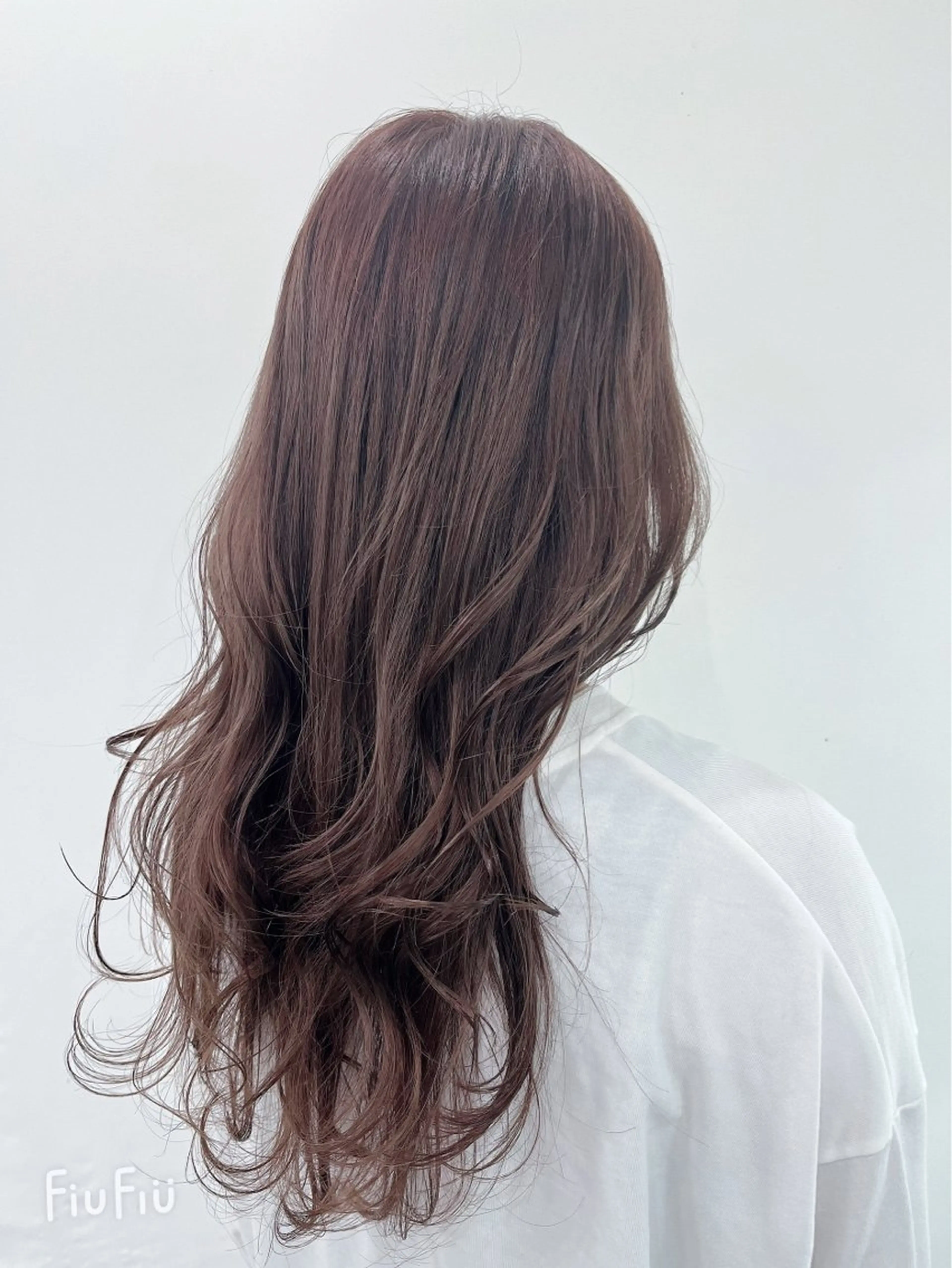 ロング カラー 新宿/小顔レイヤー/ 顔まわり/西慶太朗のヘアスタイル