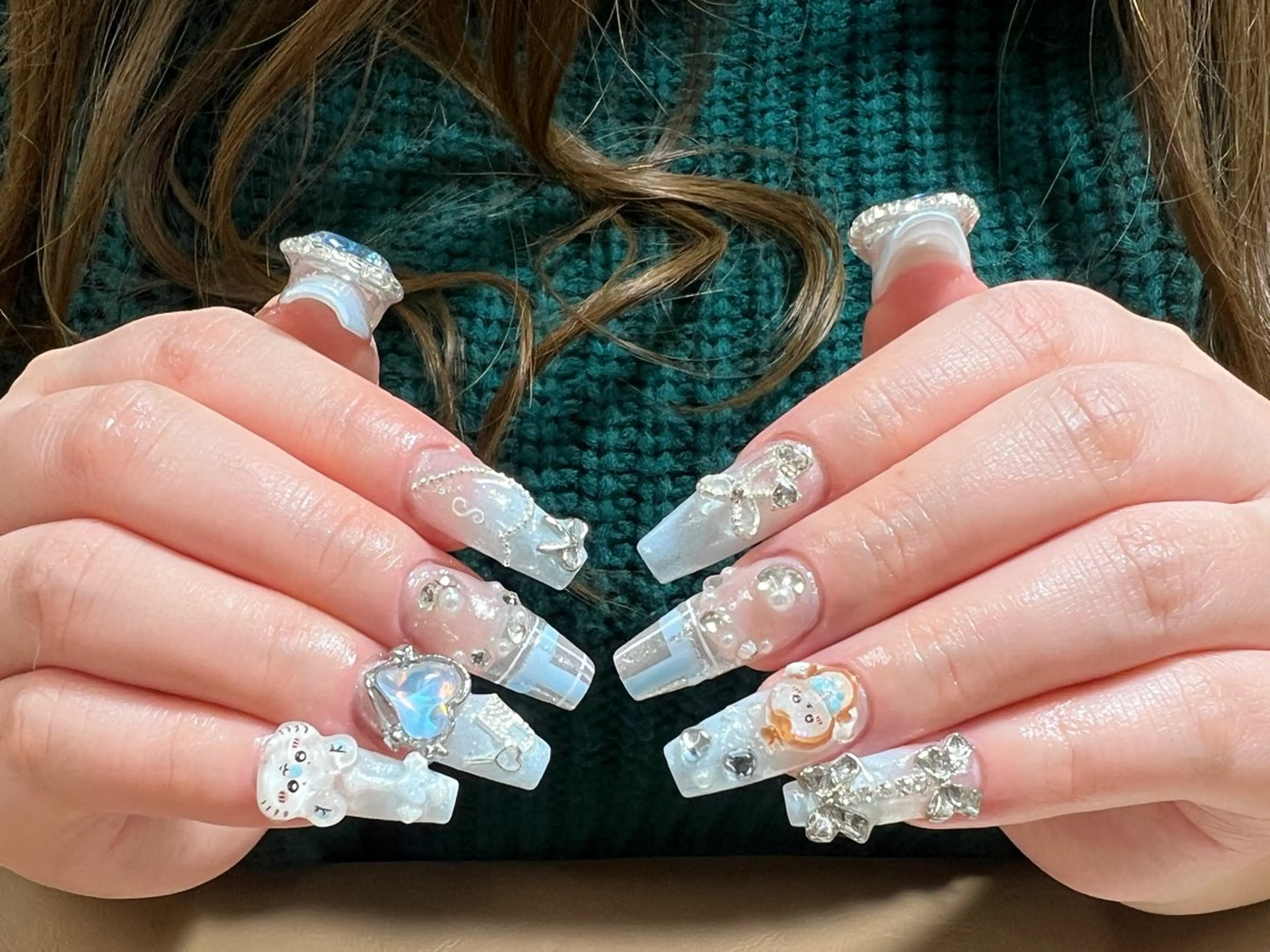 ネイル ロングネイル リボン スカルプネイル ネイルチップ ハンドネイル Painty所属・Painty nailのネイルデザイン