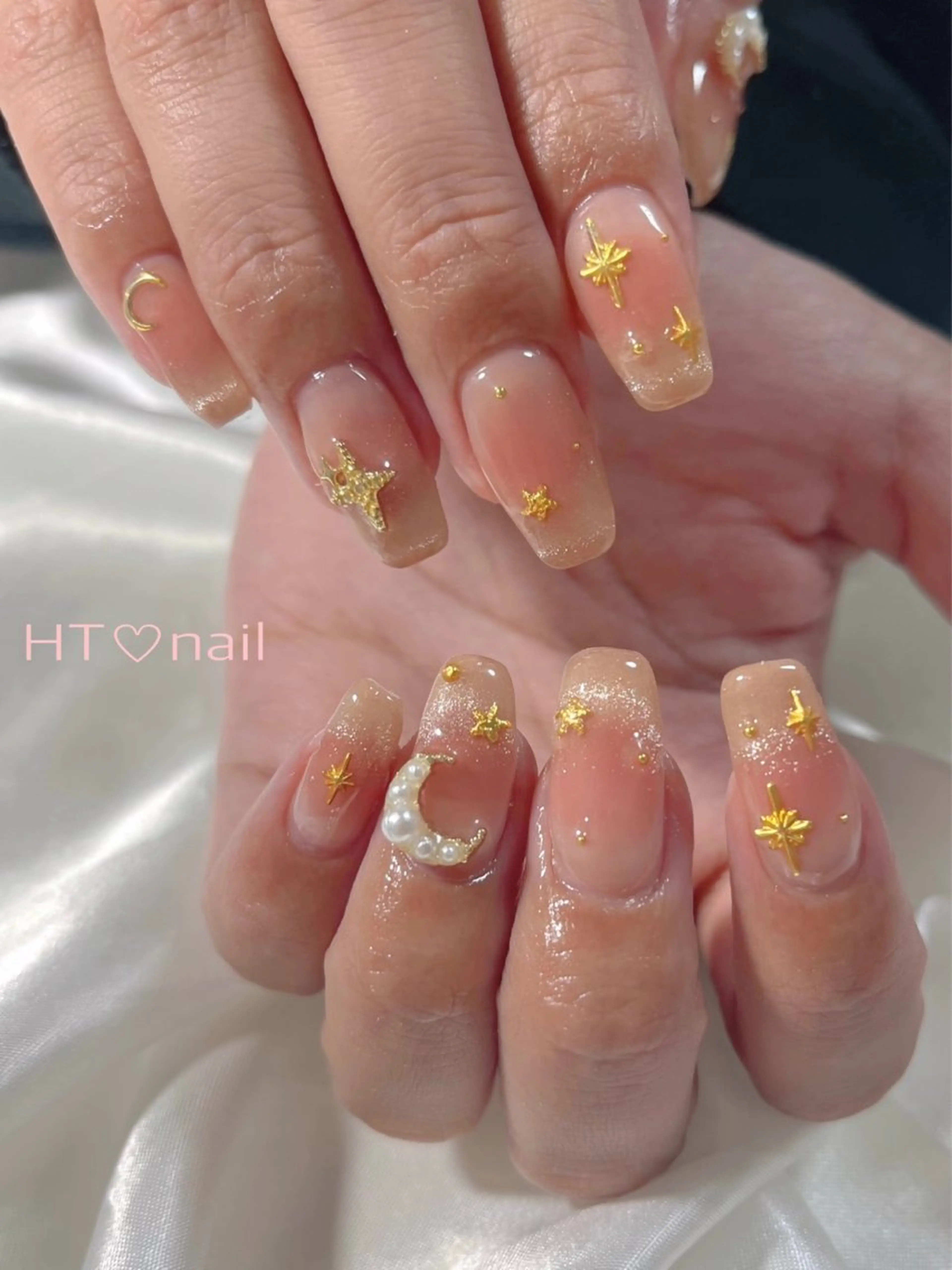 ネイル HT♡nail所属・mimi ♡のネイルデザイン