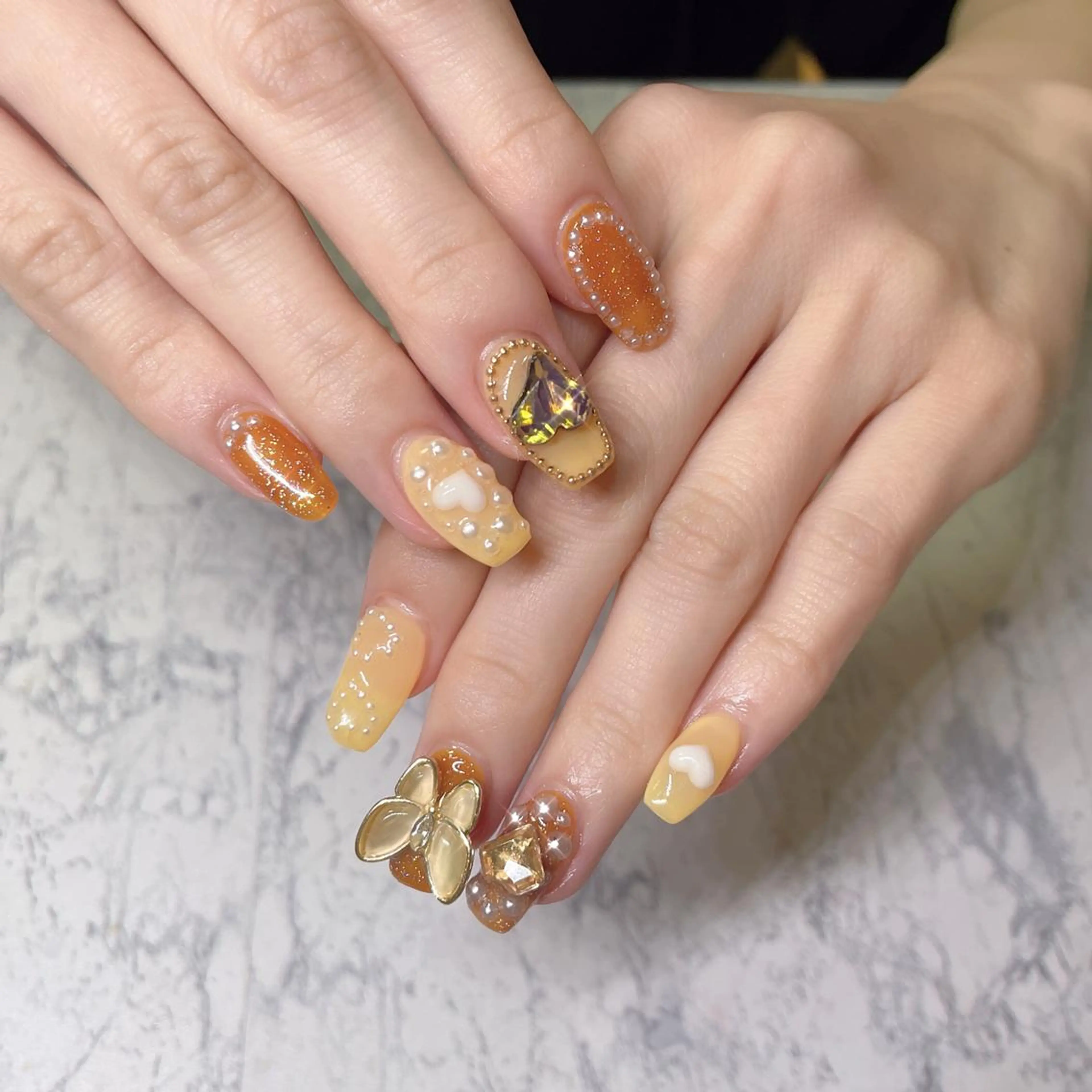 ネイル ハンドネイル lucky シュウのネイルデザイン