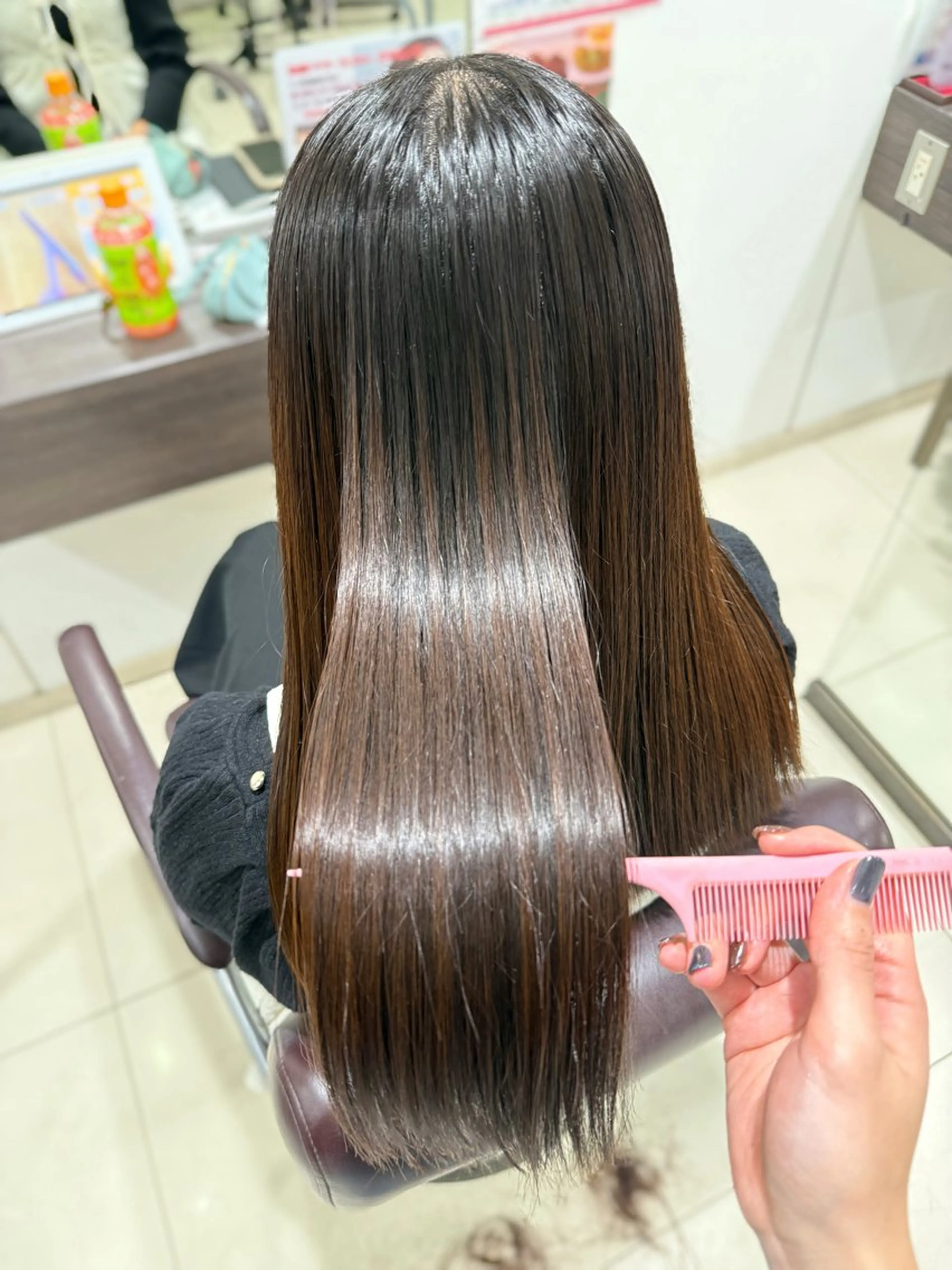 ロング パーマ ストレートパーマ カット 縮毛矯正 艶カラー/縮毛矯正/ ブリーチカラー/みなのヘアスタイル