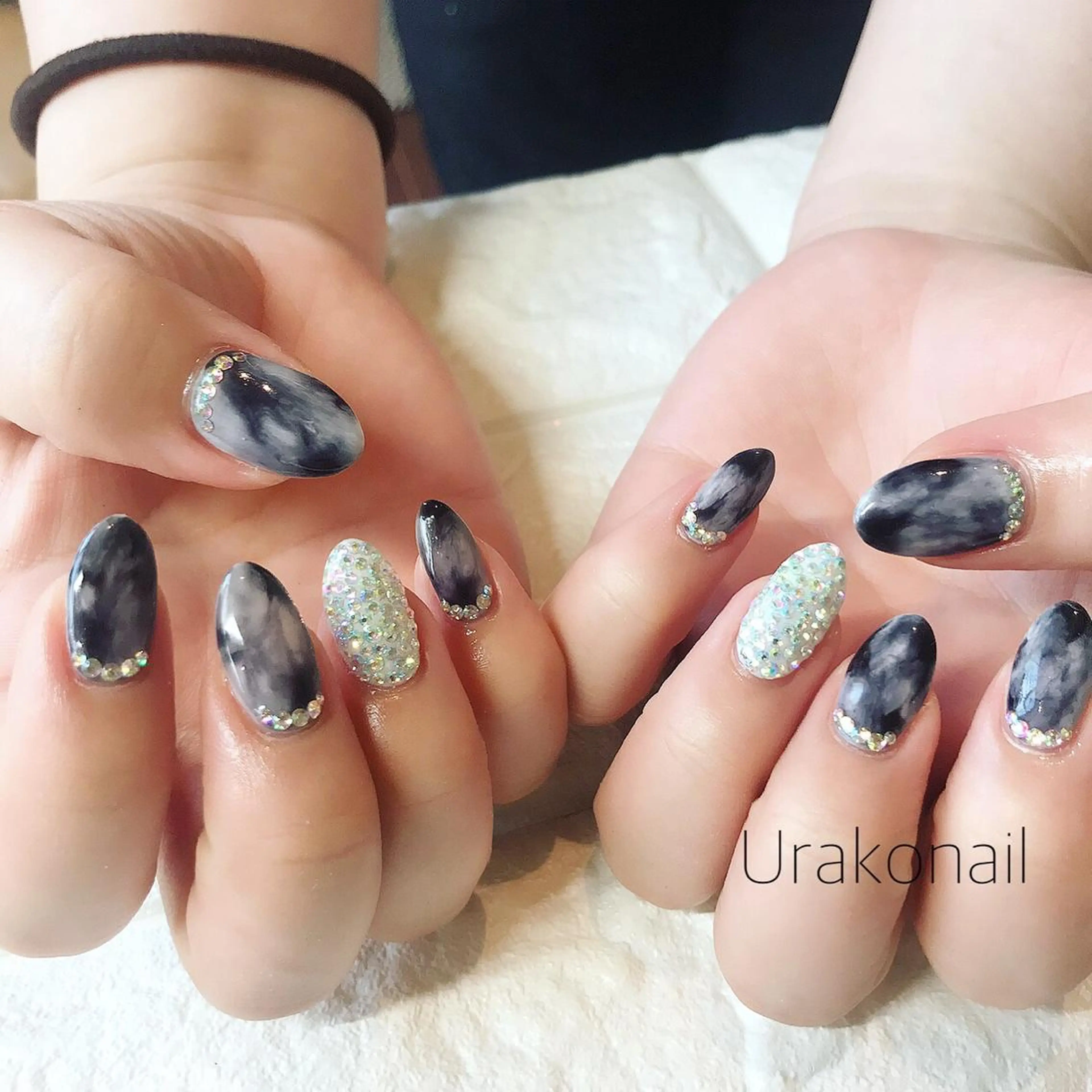 ネイル UrakoNail 《nail》のネイルデザイン
