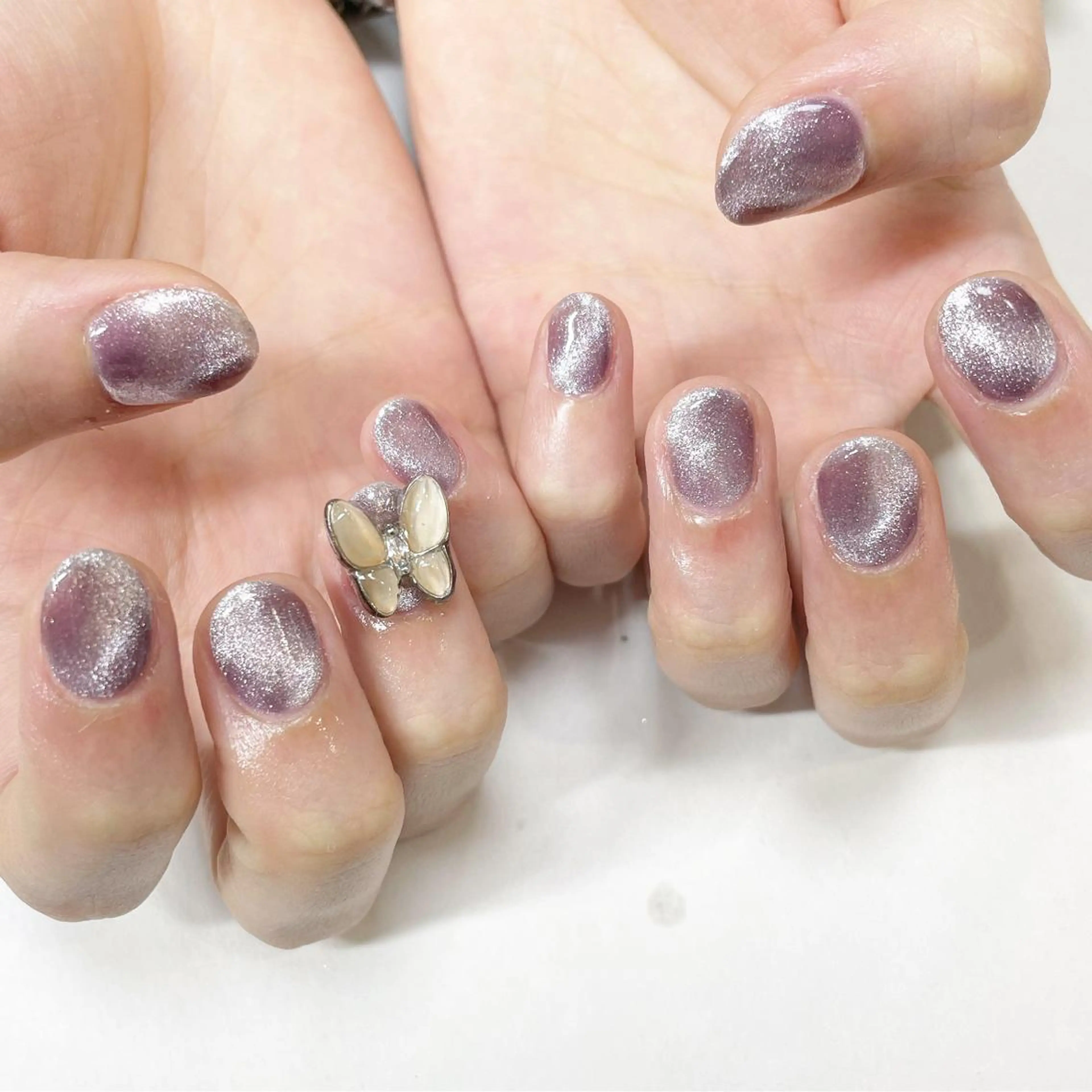 ネイル マグネットネイル ハンドネイル Minami 🍓のネイルデザイン