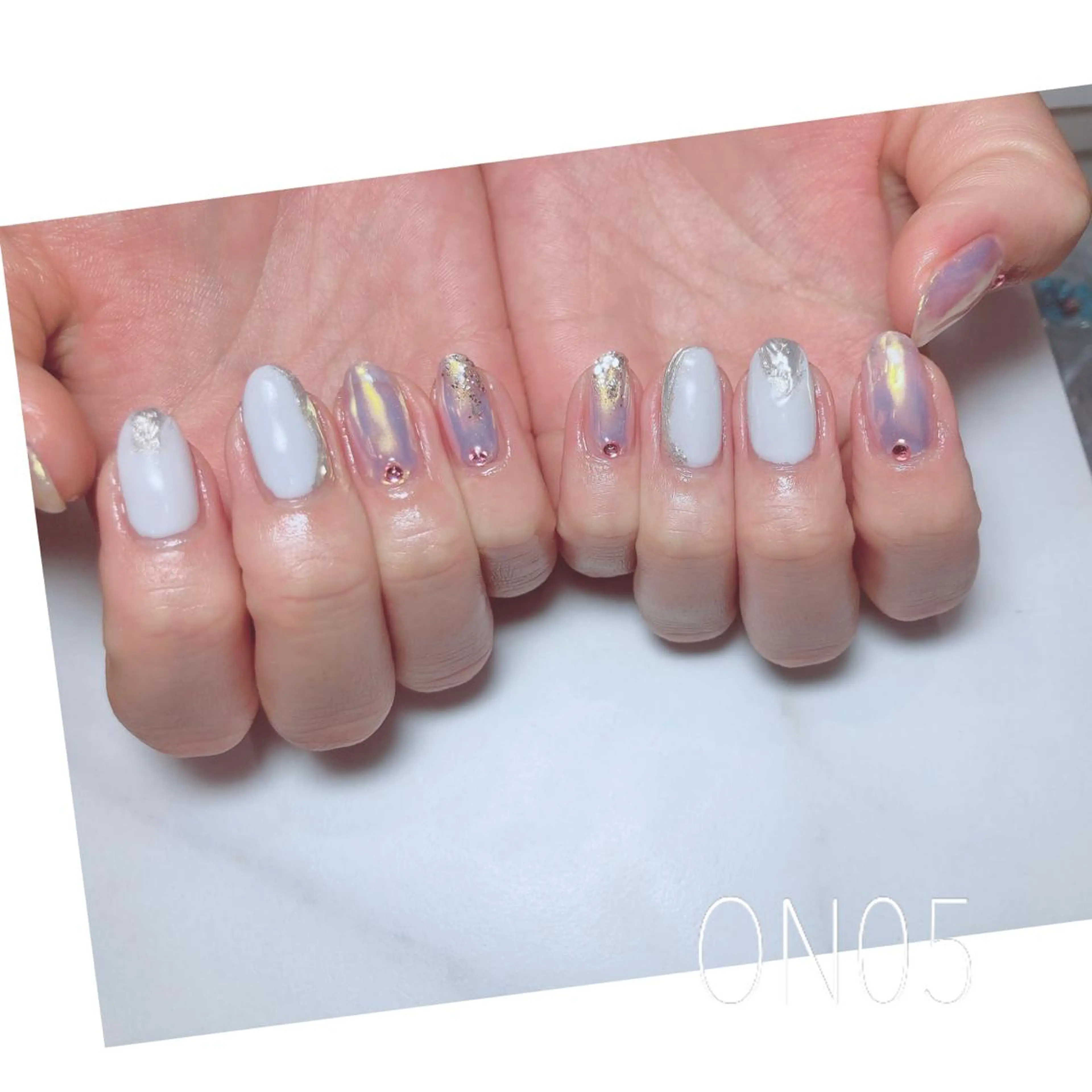 ネイル 園 寛子 （ネイリスト）のネイルデザイン