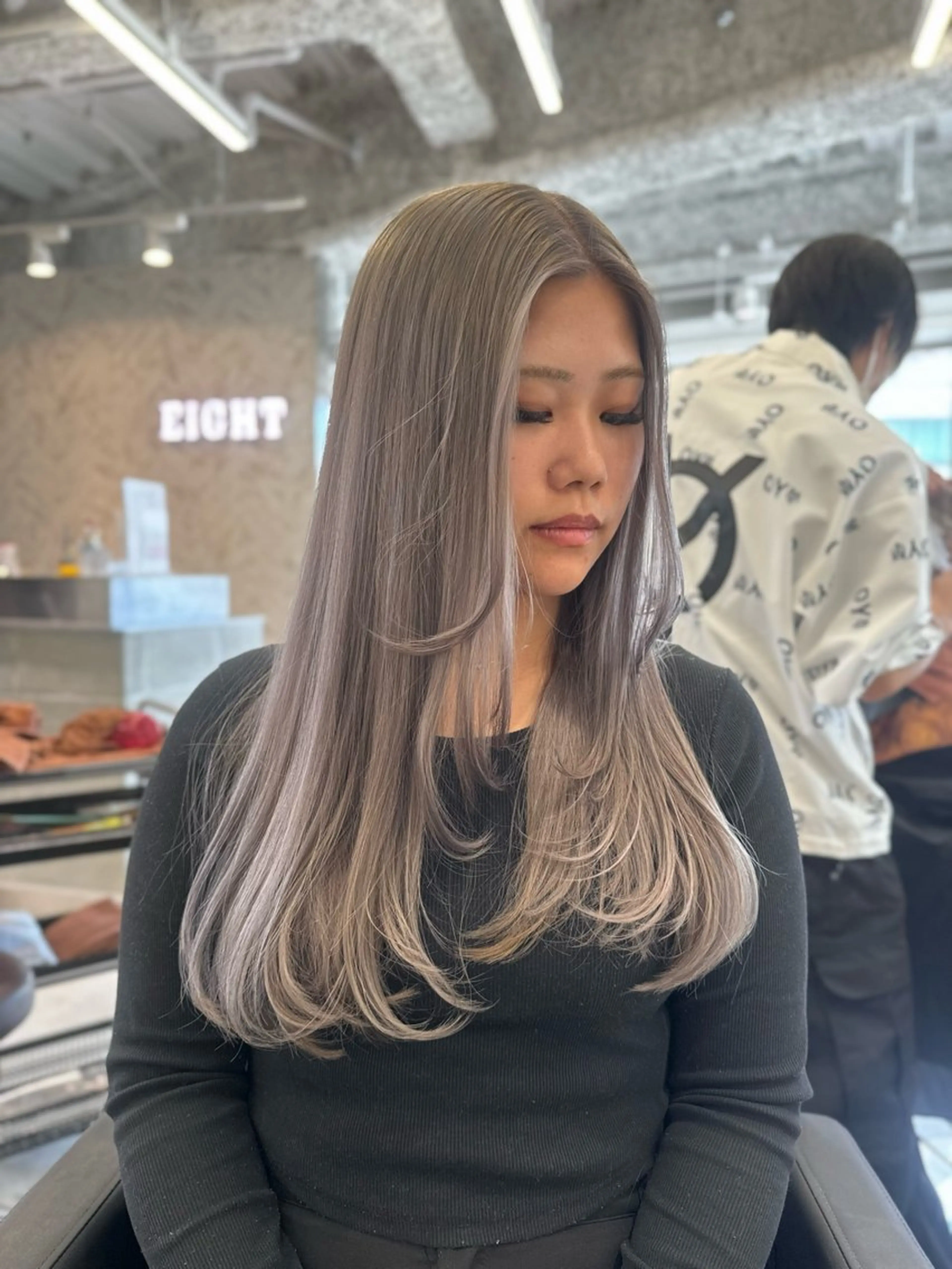 ロング カラー ヘアカラー トリートメント 店長　MANAMI ／ブリーチ／骨格ボブのヘアスタイル