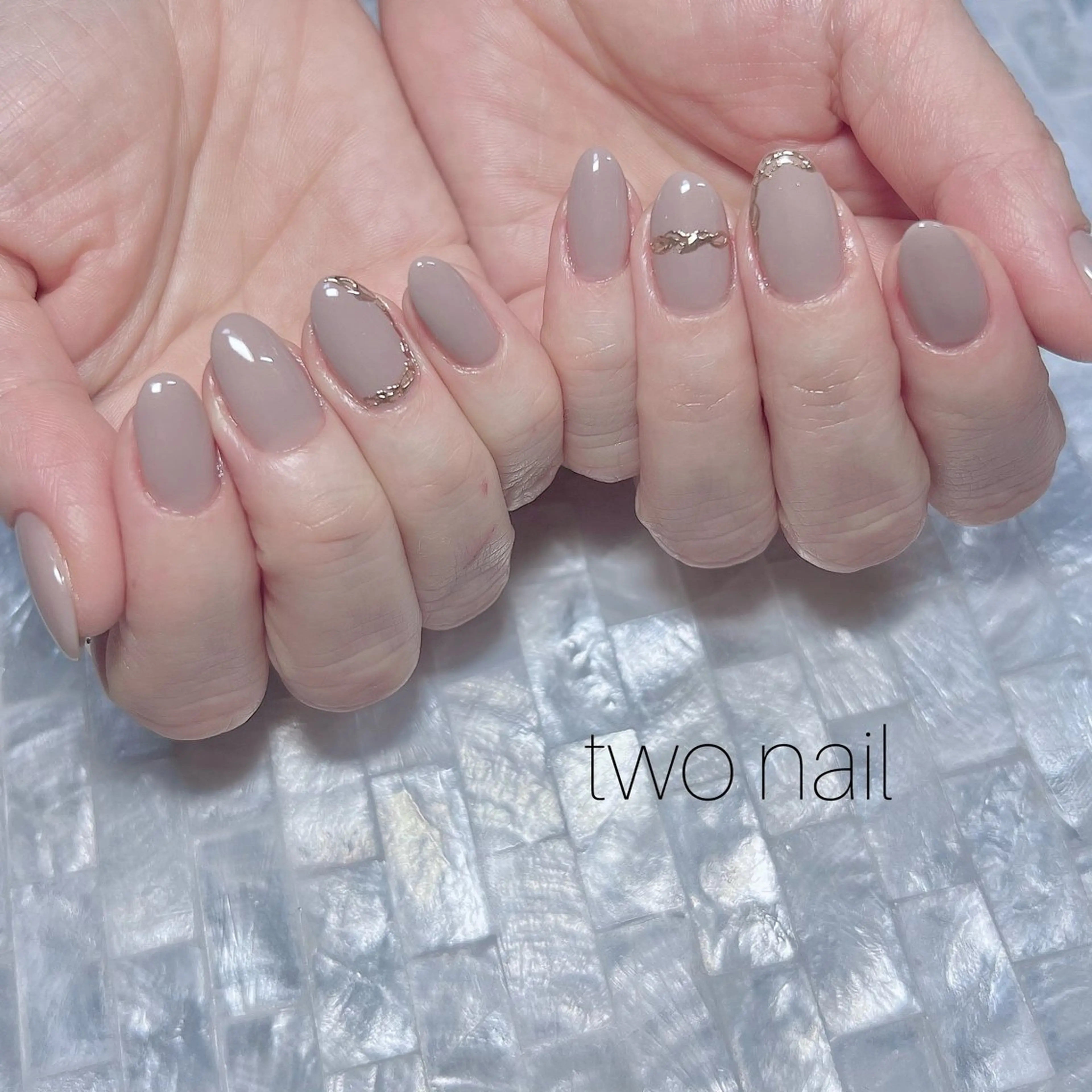 ネイル アートネイル ネイルチップ ホワイト ハンドネイル two nailのネイルデザイン