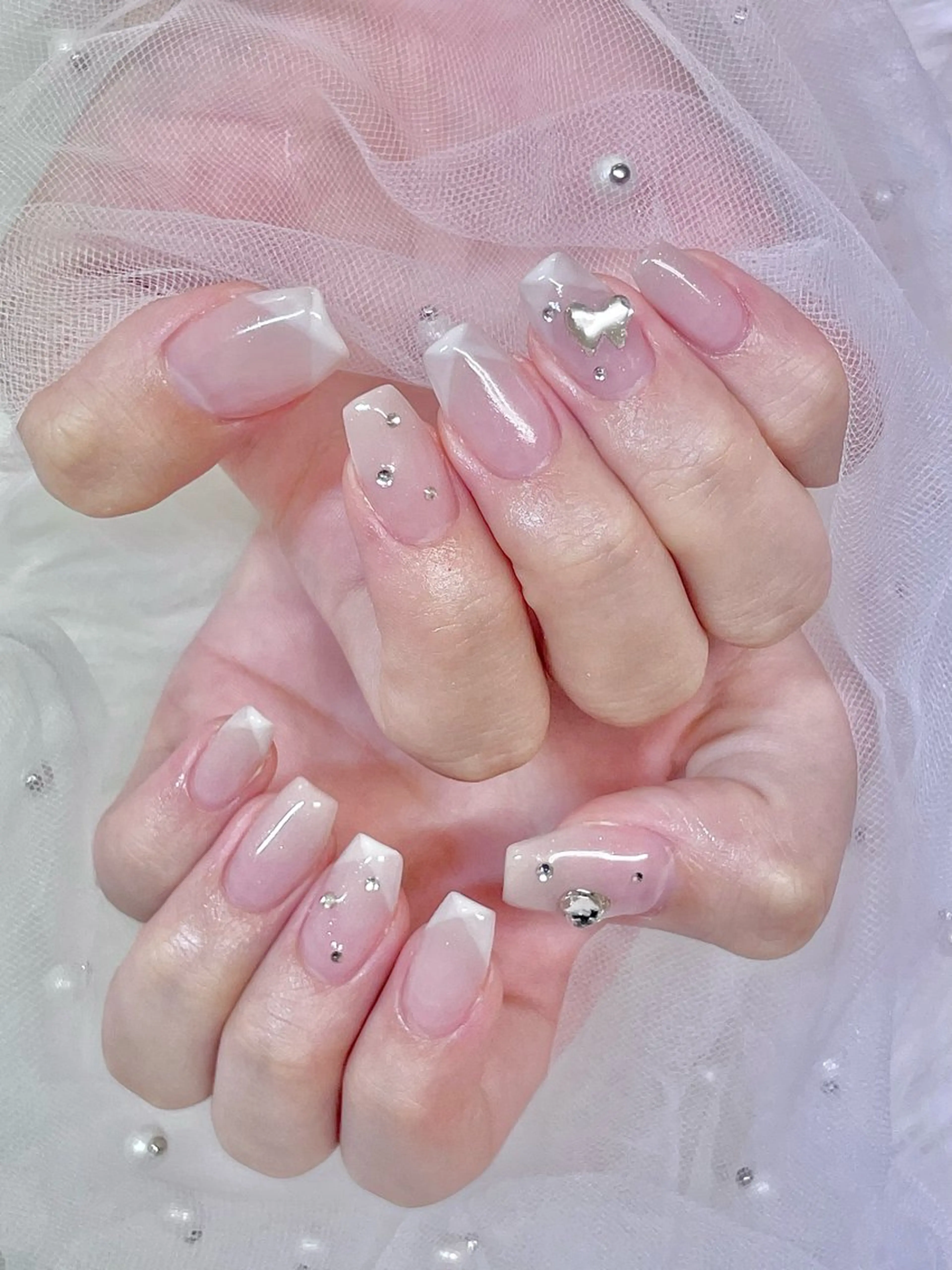 ネイル ハンドネイル 松森 千夏のネイルデザイン