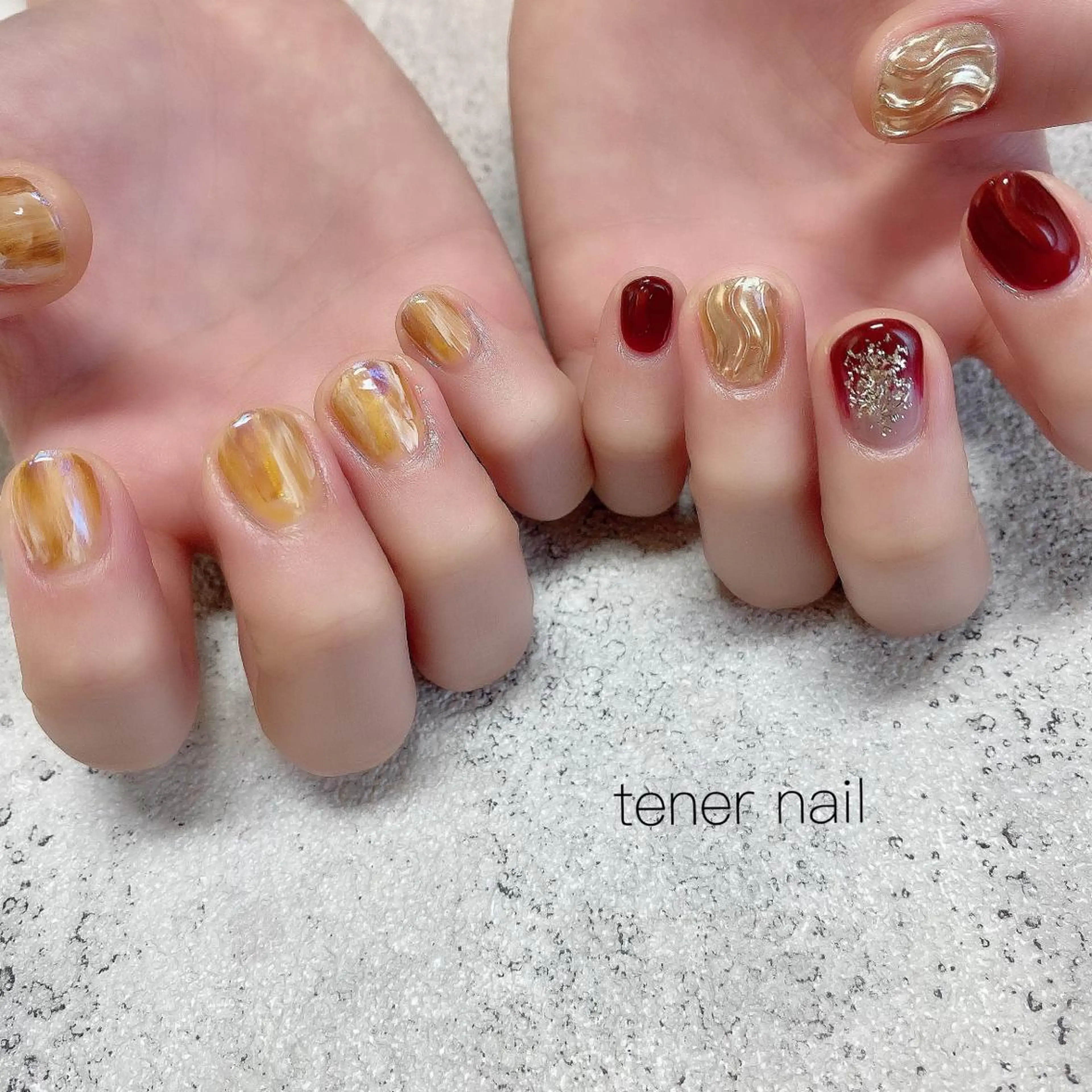 ネイル べっ甲ネイル ボルドー ゴールド ミラーネイル ニュアンスネイル tener  nail  テネルネイル所属・テネルネイル tener nailのネイルデザイン
