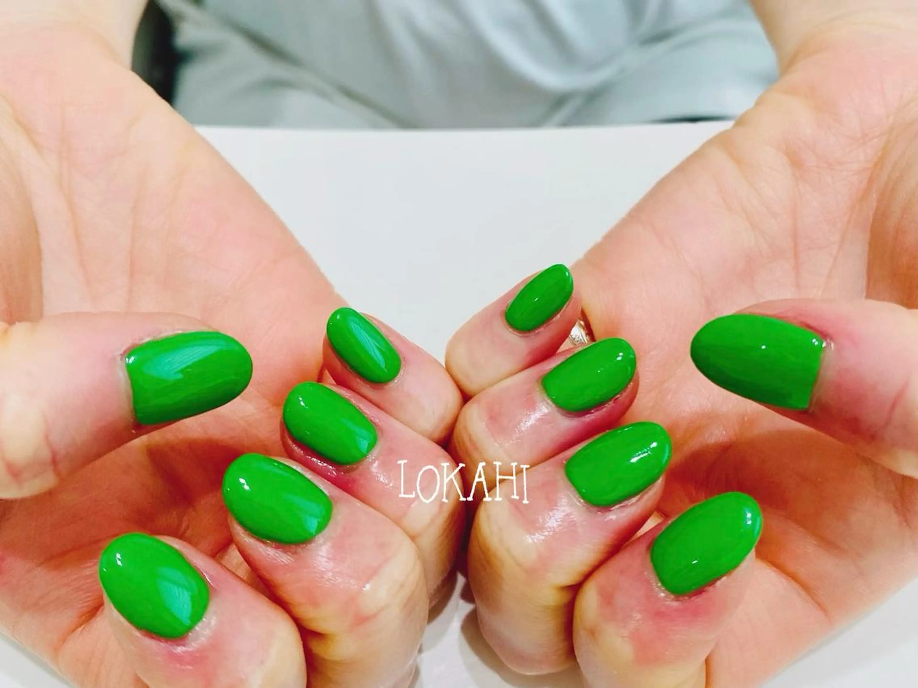 ネイル アートネイル オーロラネイル 長さ出し フラワーネイル フットネイル ハンドネイル 13日3980円‼️ マグもデザインも◎のネイルデザイン