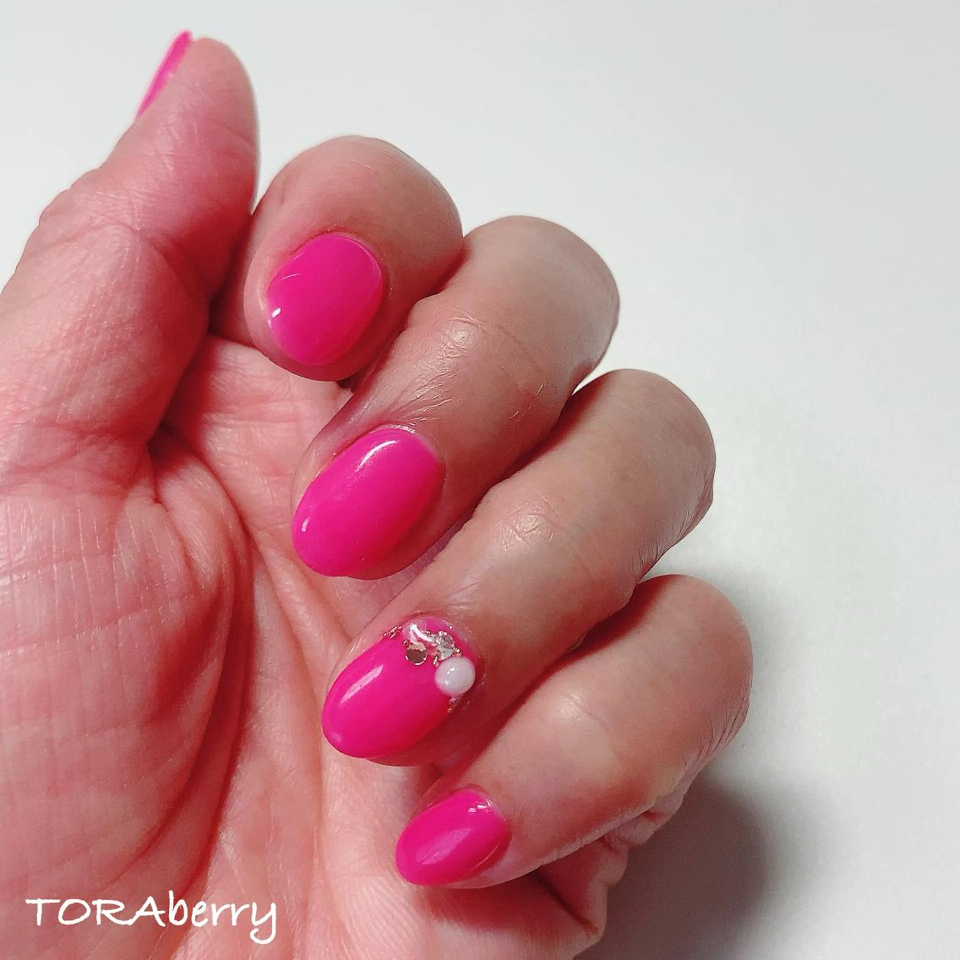 ネイル ハンドネイル ネイリスト なつみのネイルデザイン