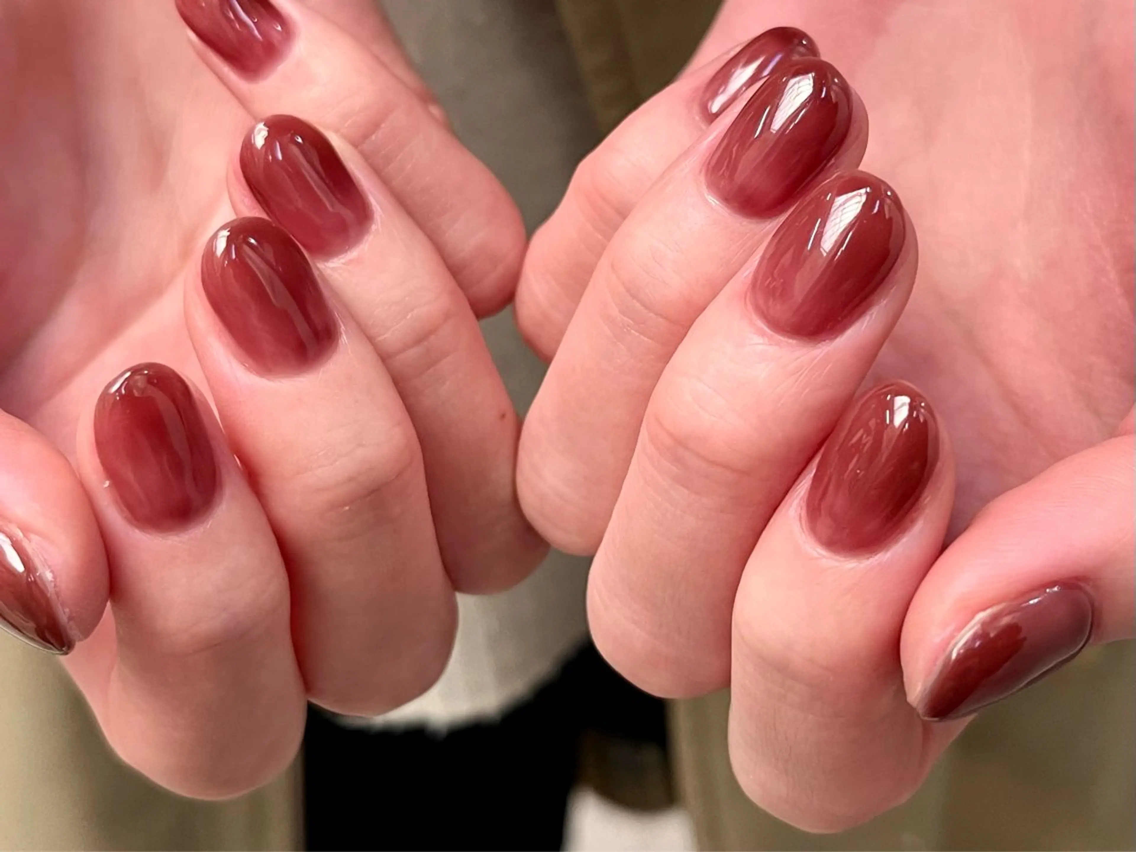 ハンド1カラー(フレンチ、グラデもOK)【他店オフ・パラジェル代込み】の写真