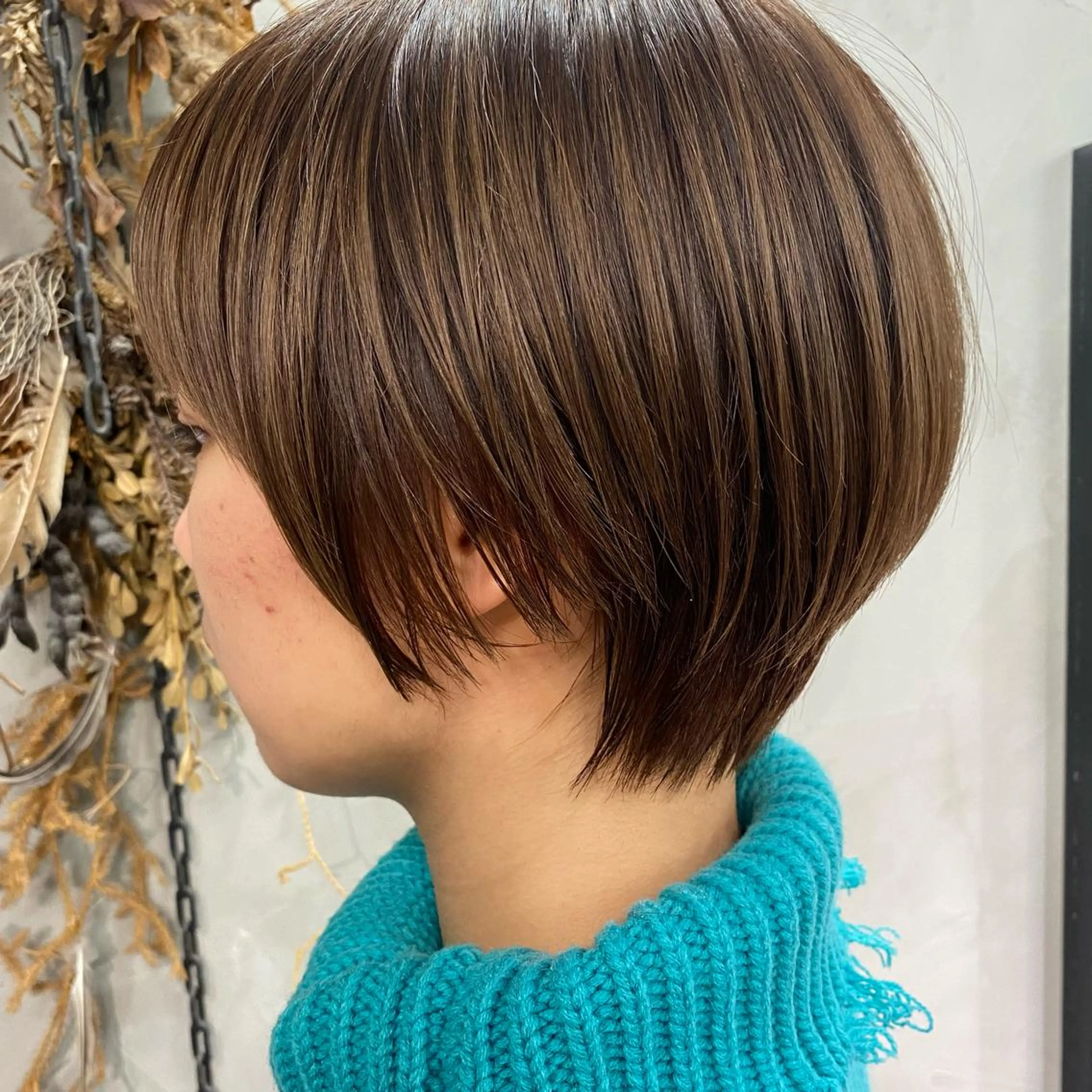 ショート ショートヘア カット トリートメント デザインカラー/パー マ🦖外岡咲希🦖のヘアスタイル