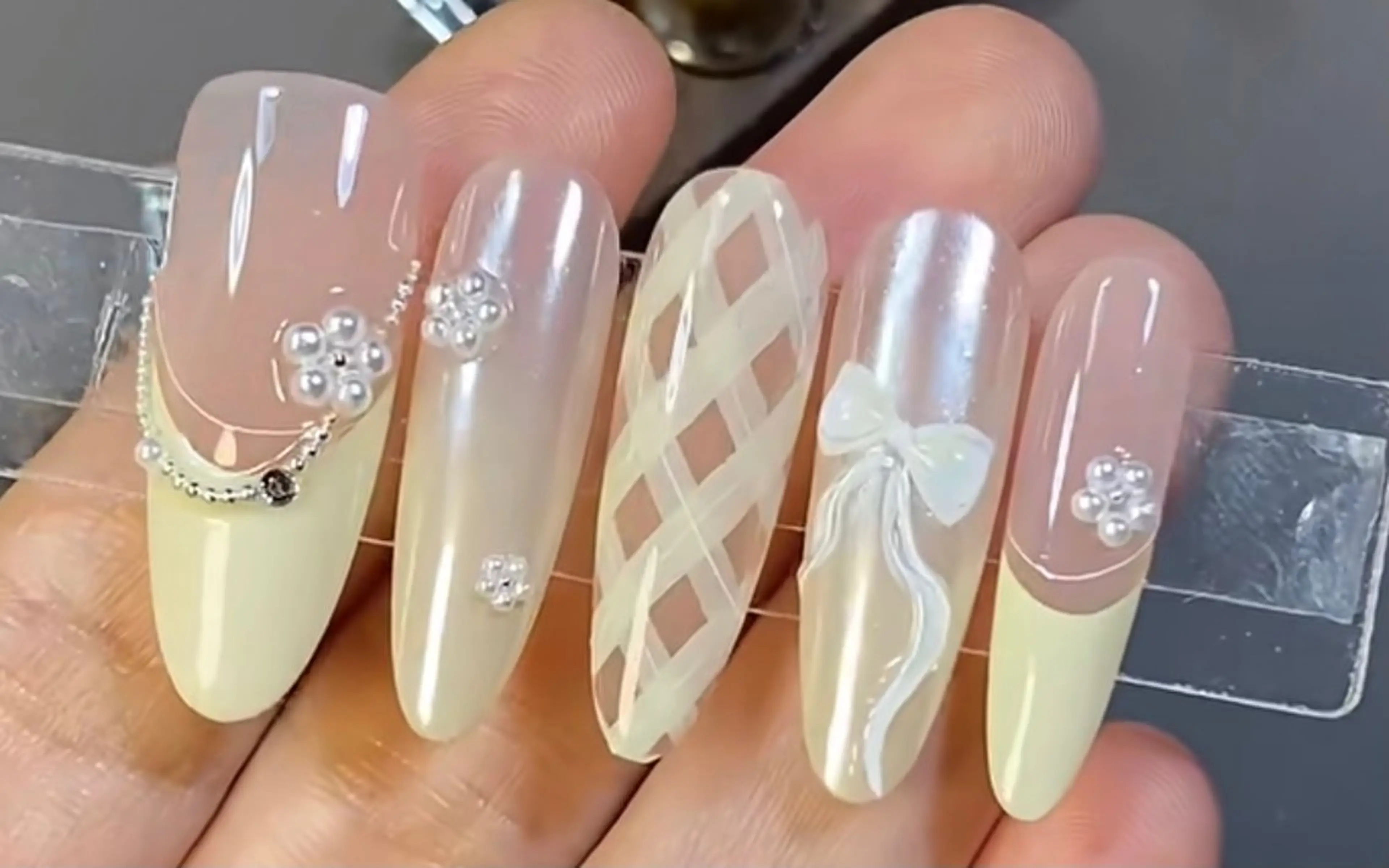 ネイル ハンドネイル D-BEAUTY Nailsalonのネイルデザイン