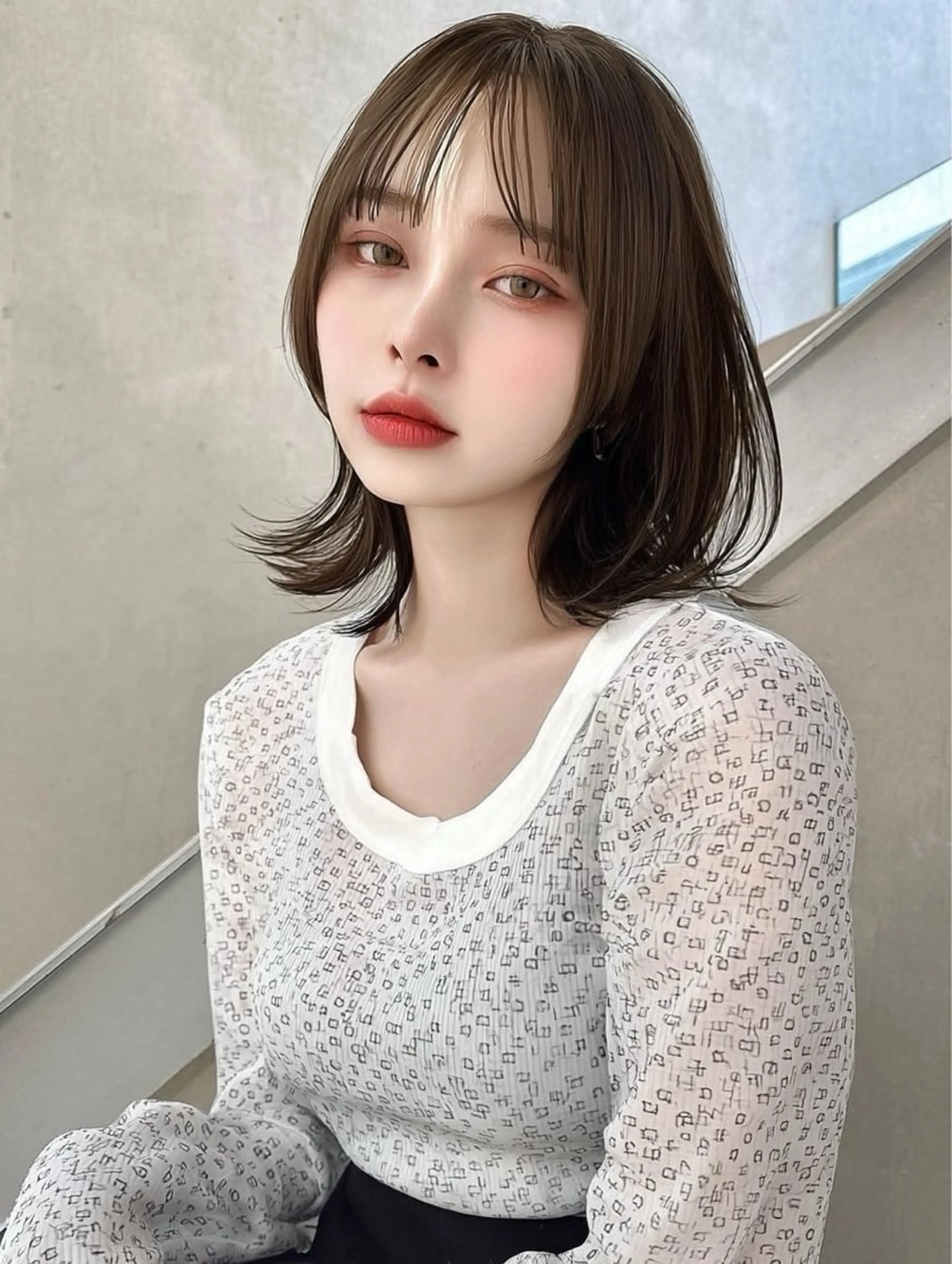 ミディアム カラー ブラウンカラー ボブ 外ハネヘア カット ヘアカラー トリートメント Saki/お悩み解決 /似合わせカットのヘアスタイル