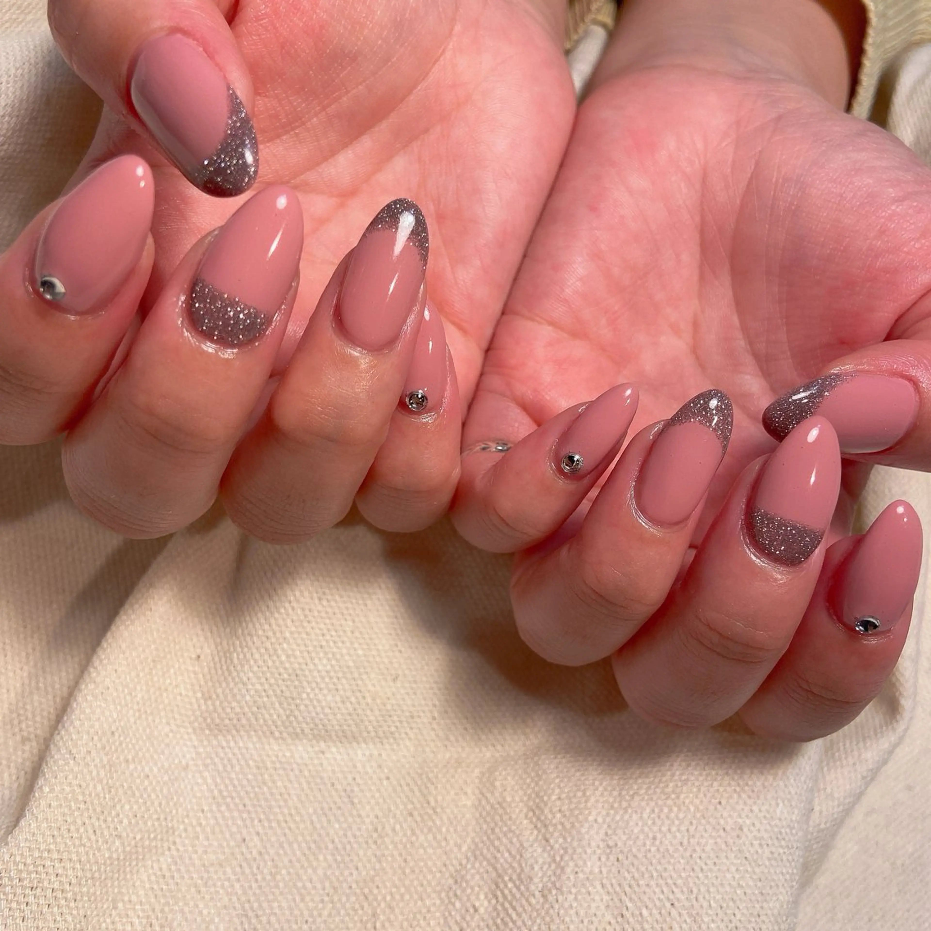 ネイル POPPY nail & eyelash【ポピーネイルアンドアイラッシュ】所属・POPPY nail Yumiのネイルデザイン