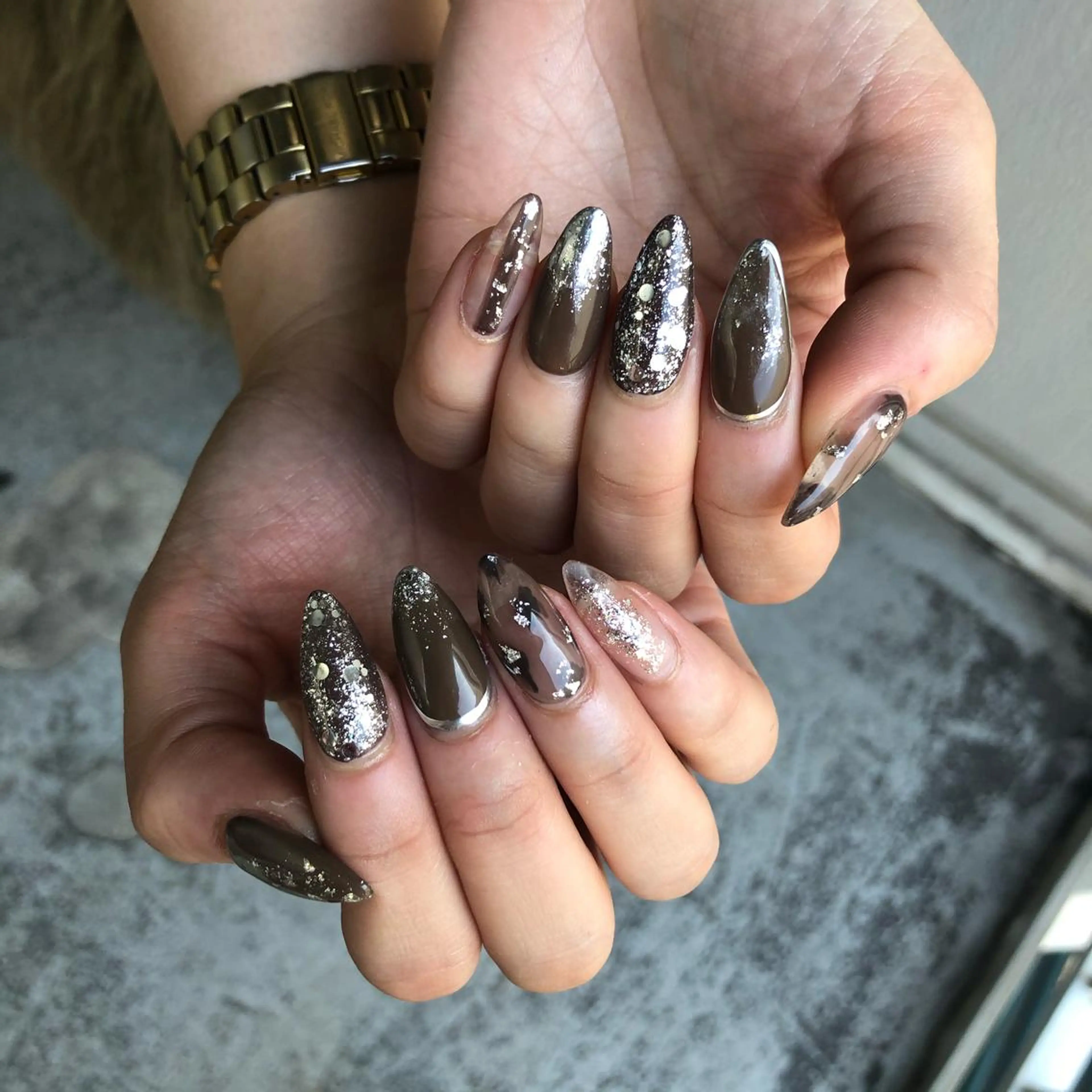 ネイル crestnail所属・小林 束紗のネイルデザイン