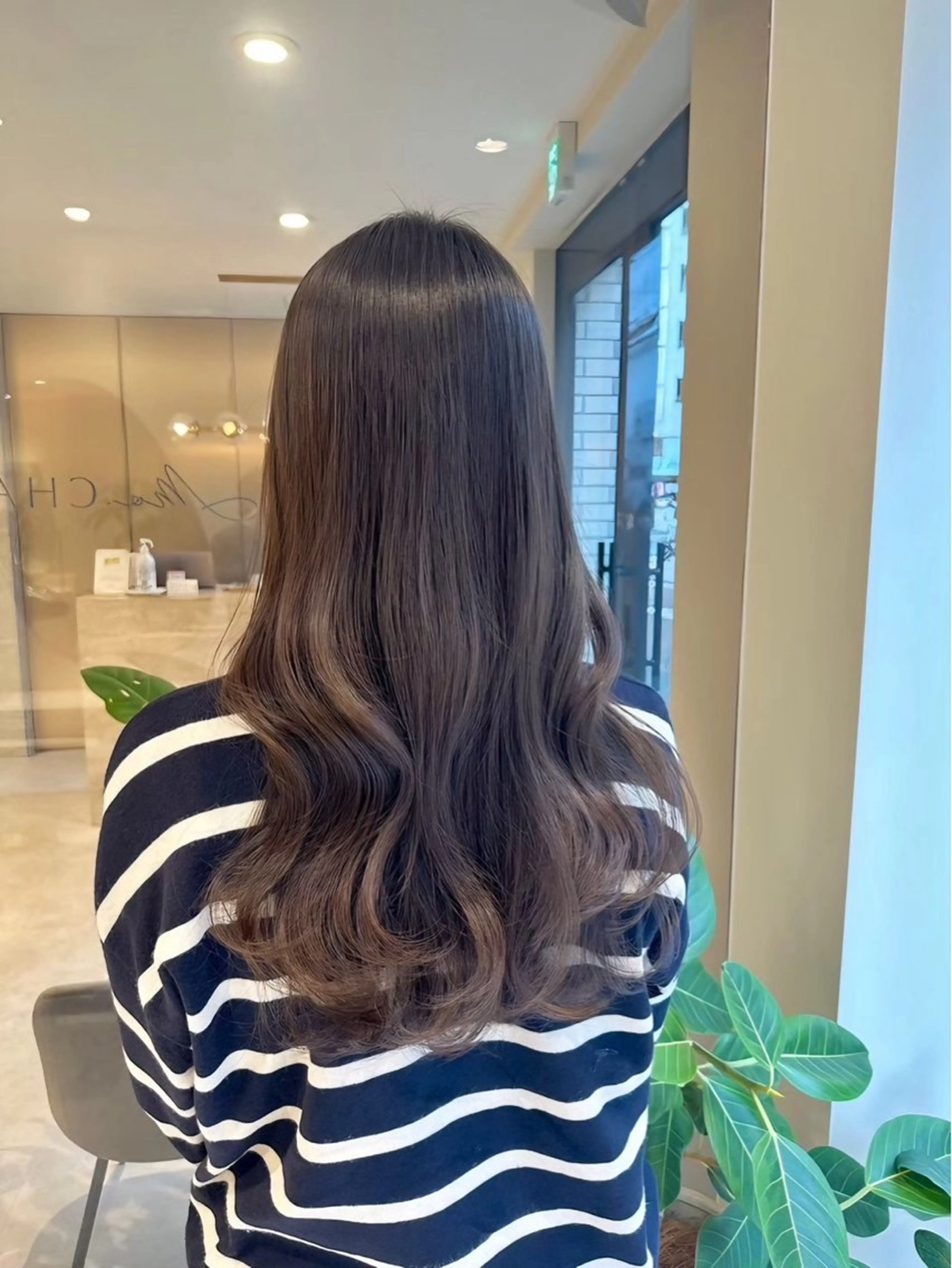 ロング カラー 似合わせカット 小顔カット 縮毛矯正 カット ヘアカラー 韓国風/小顔レイヤー /艶カラーのヘアスタイル