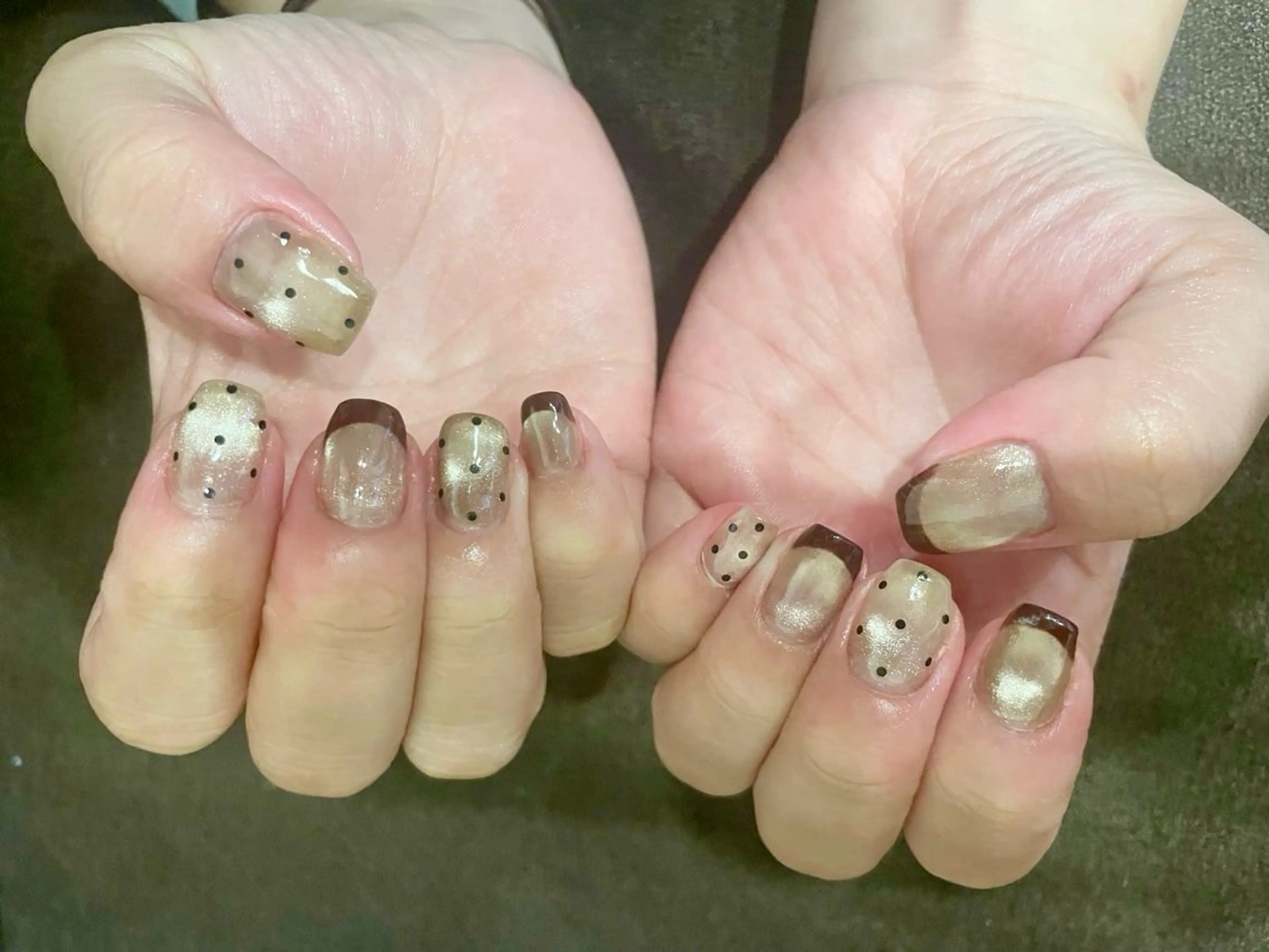 ネイル マグネットネイル ハンドネイル Lily Nailのネイルデザイン