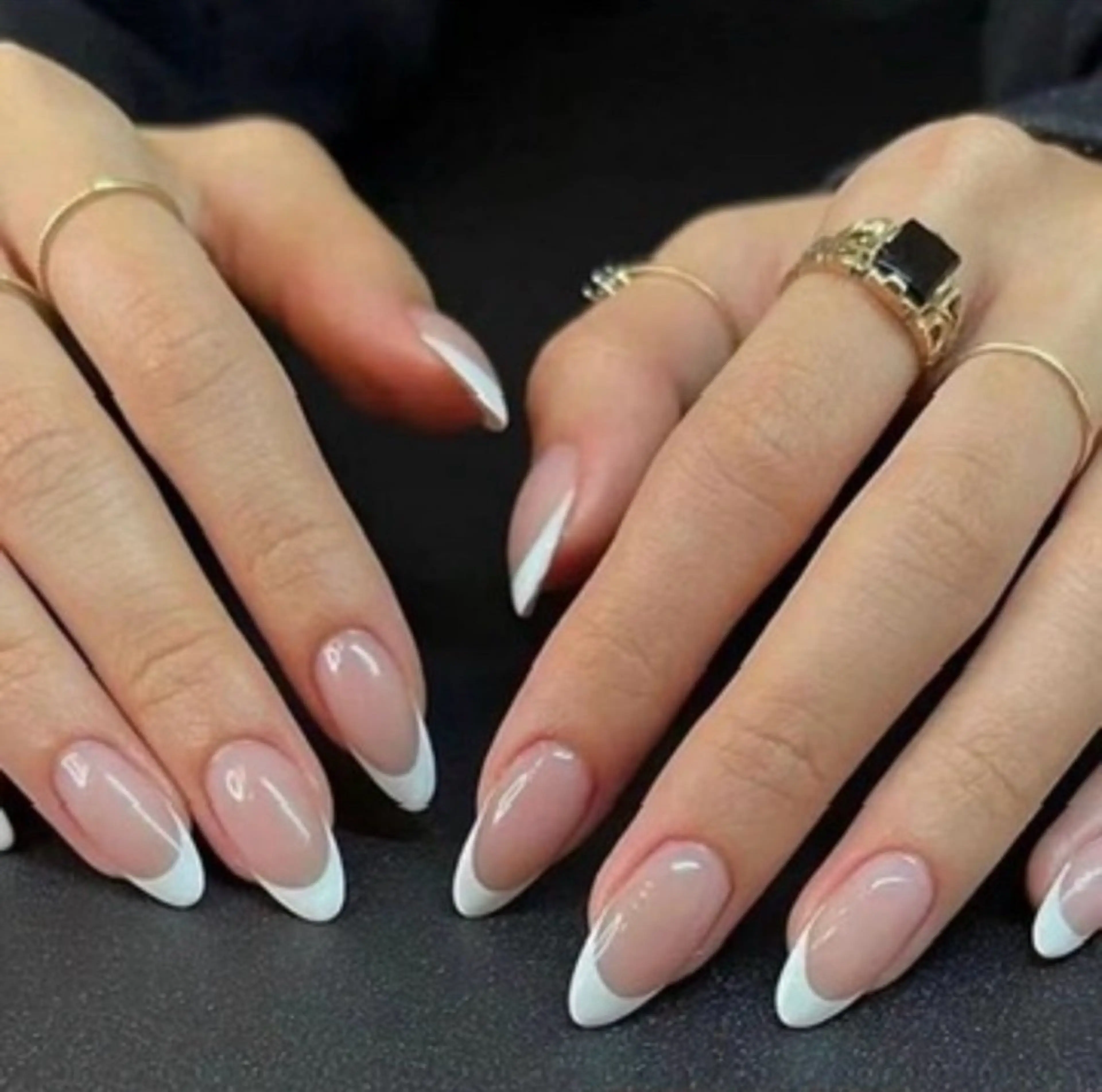 ネイル ソルネイルアンドアイラッシュ所属・山田 茉世のネイルデザイン