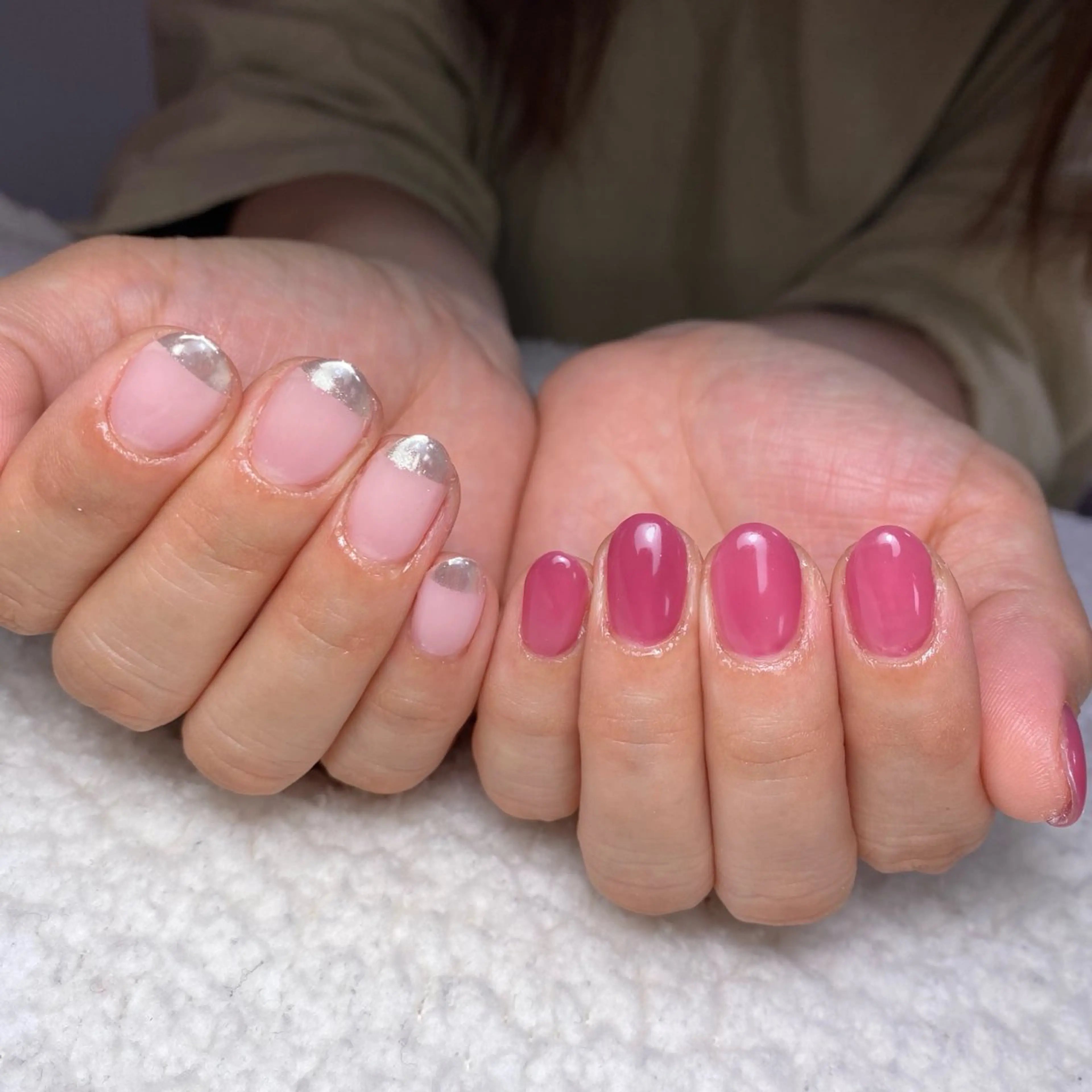 ネイル フレンチネイル ミラーネイル ハンドネイル COCO+所属・COCO +のエステ・リラクイメージ