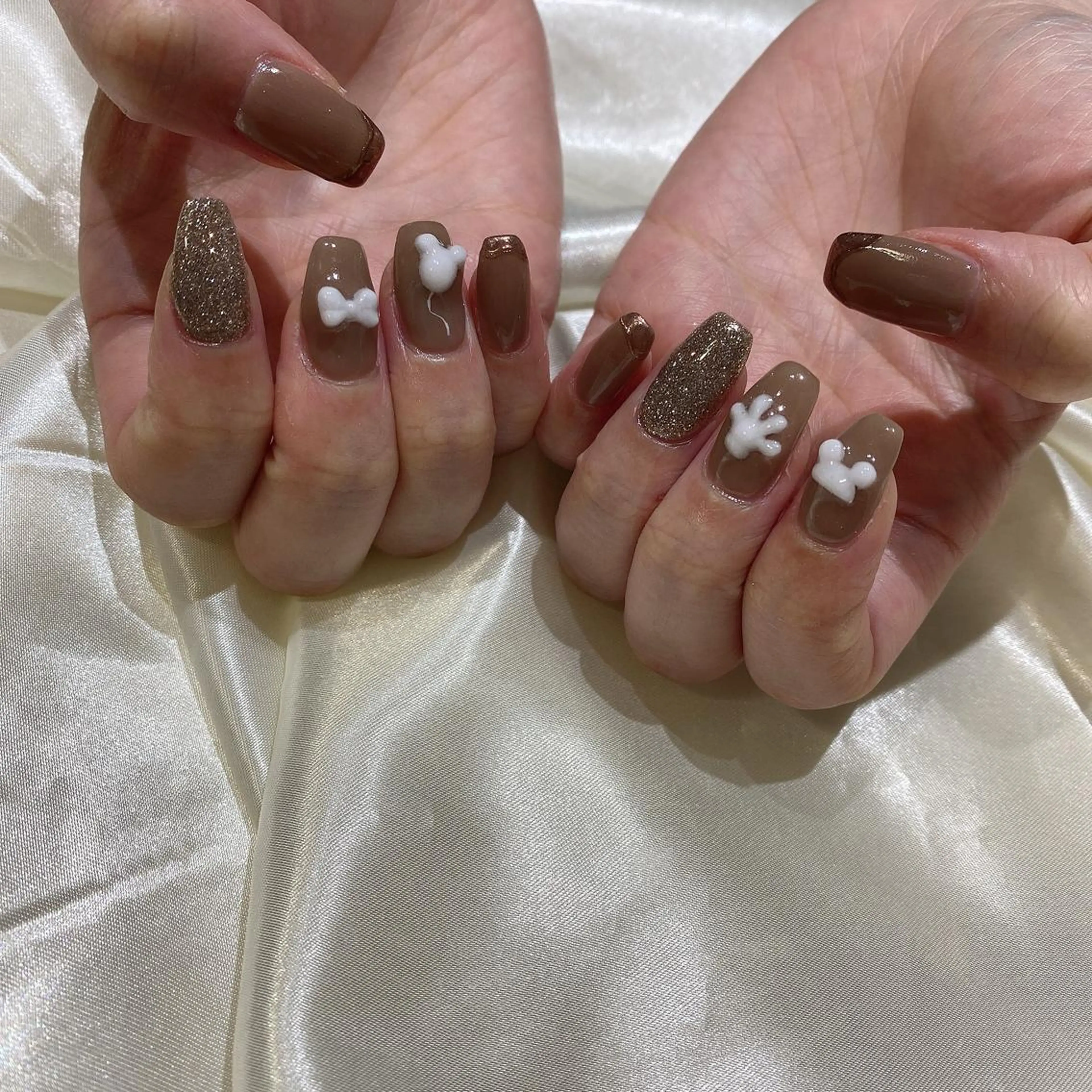 ネイル 西岡 杏のネイルデザイン