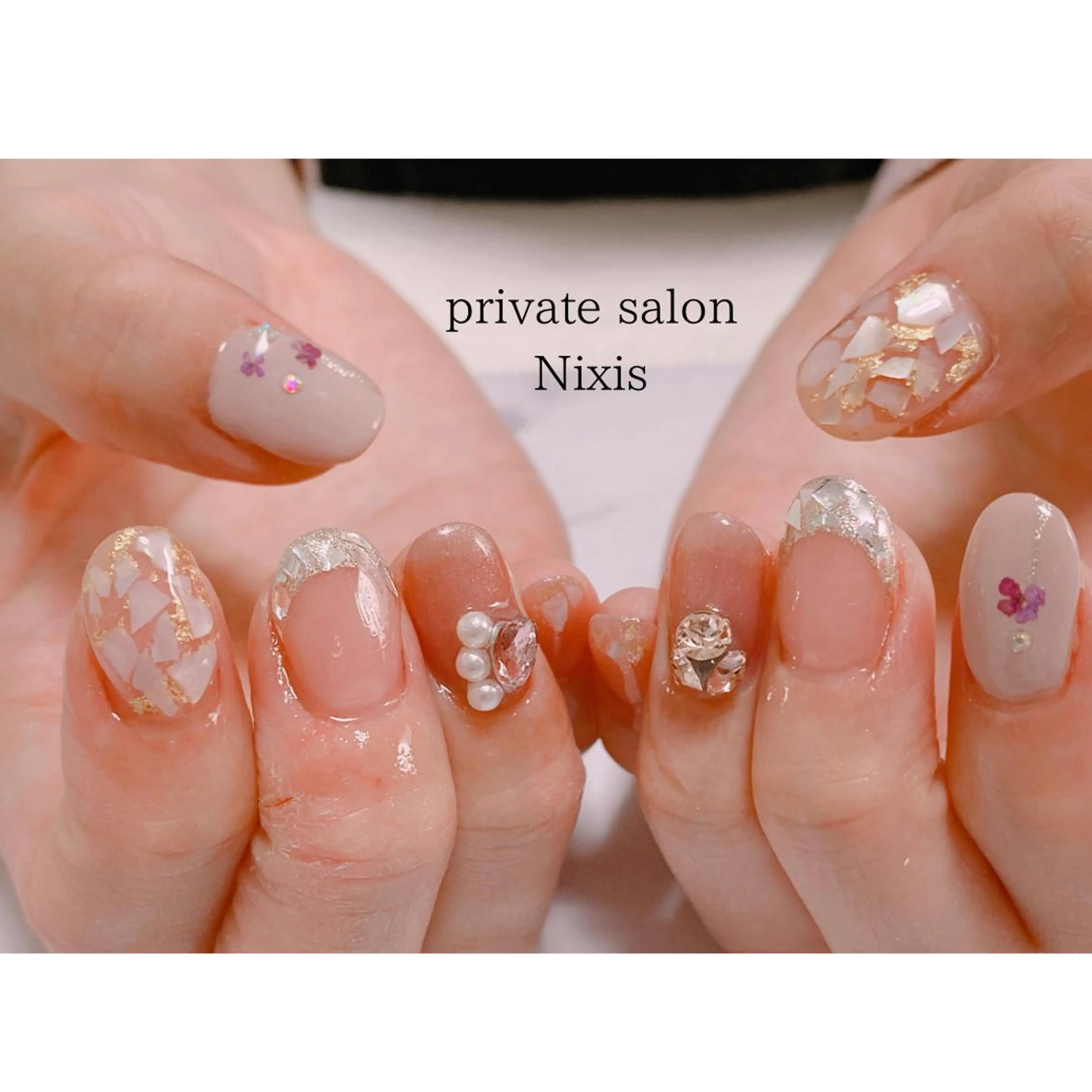 ネイル 大人キレイ 𝑁𝑖𝑥𝑖𝑠のネイルデザイン