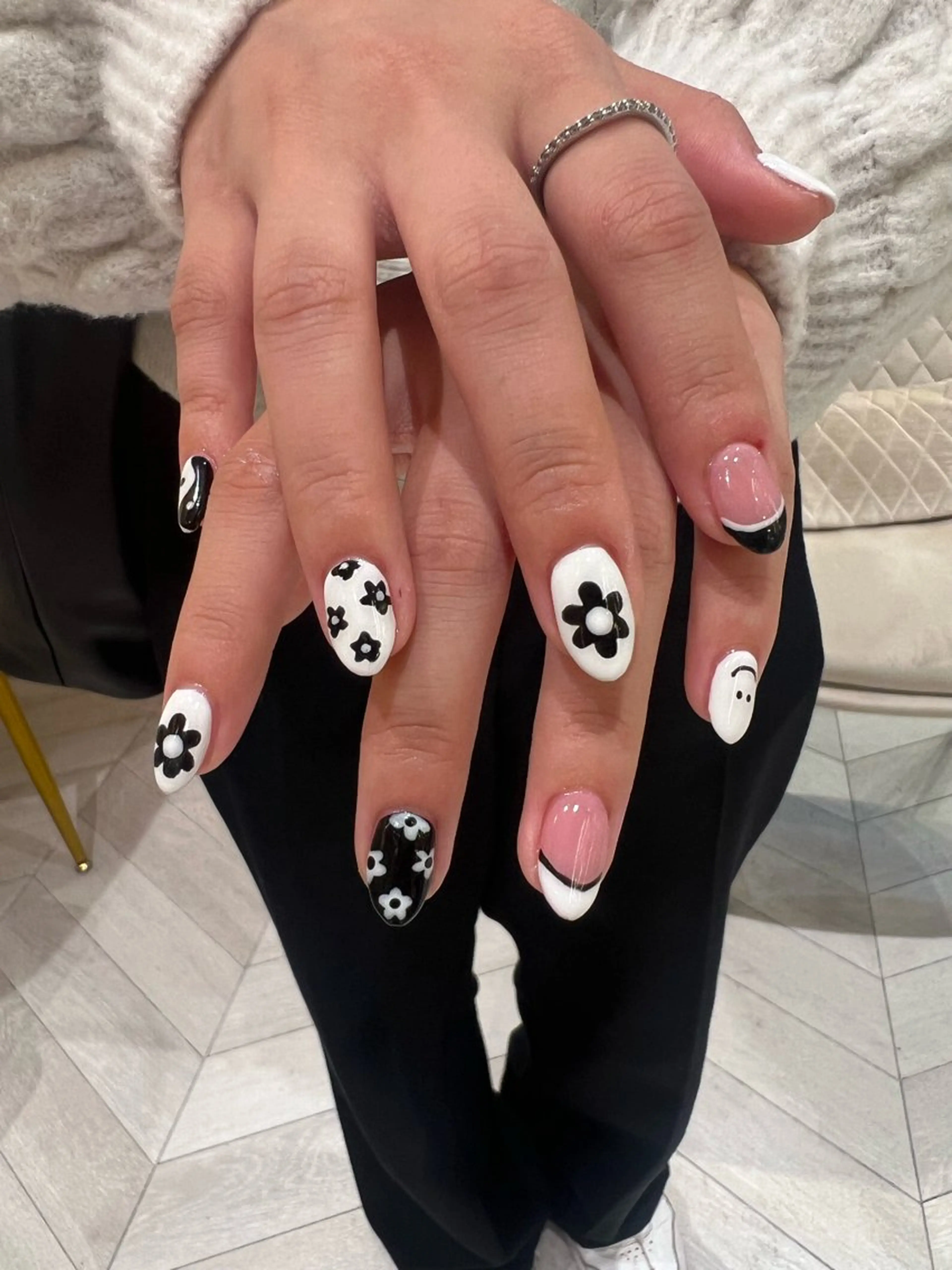 ネイル アートネイル ジェルネイル 酸性ストレート人気 No,1/カスミ🩰のヘアスタイル