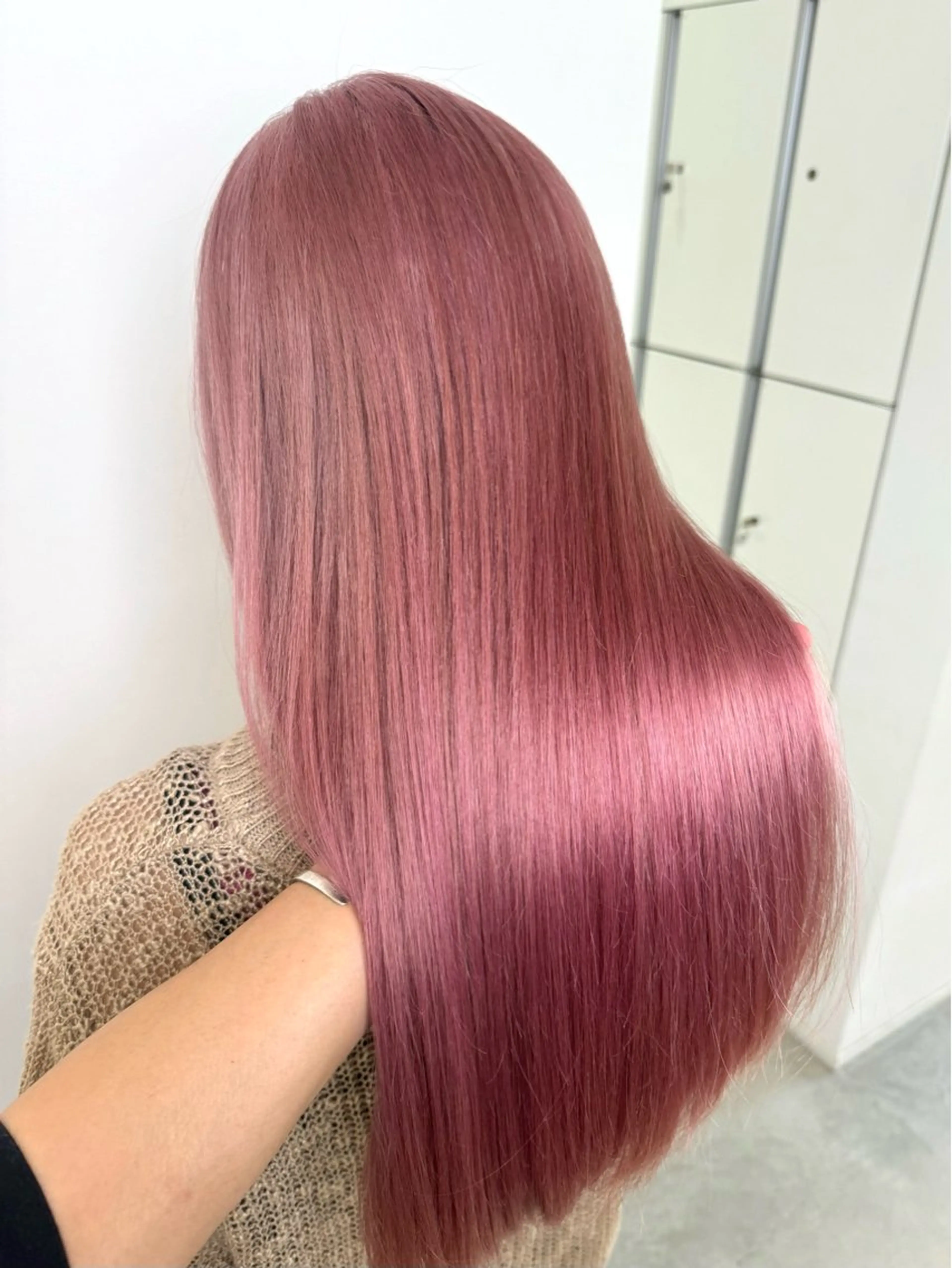 ロング カラー ブリーチ ピンクカラー ヘアカラー 中西倖 トップスタイリストのヘアスタイル