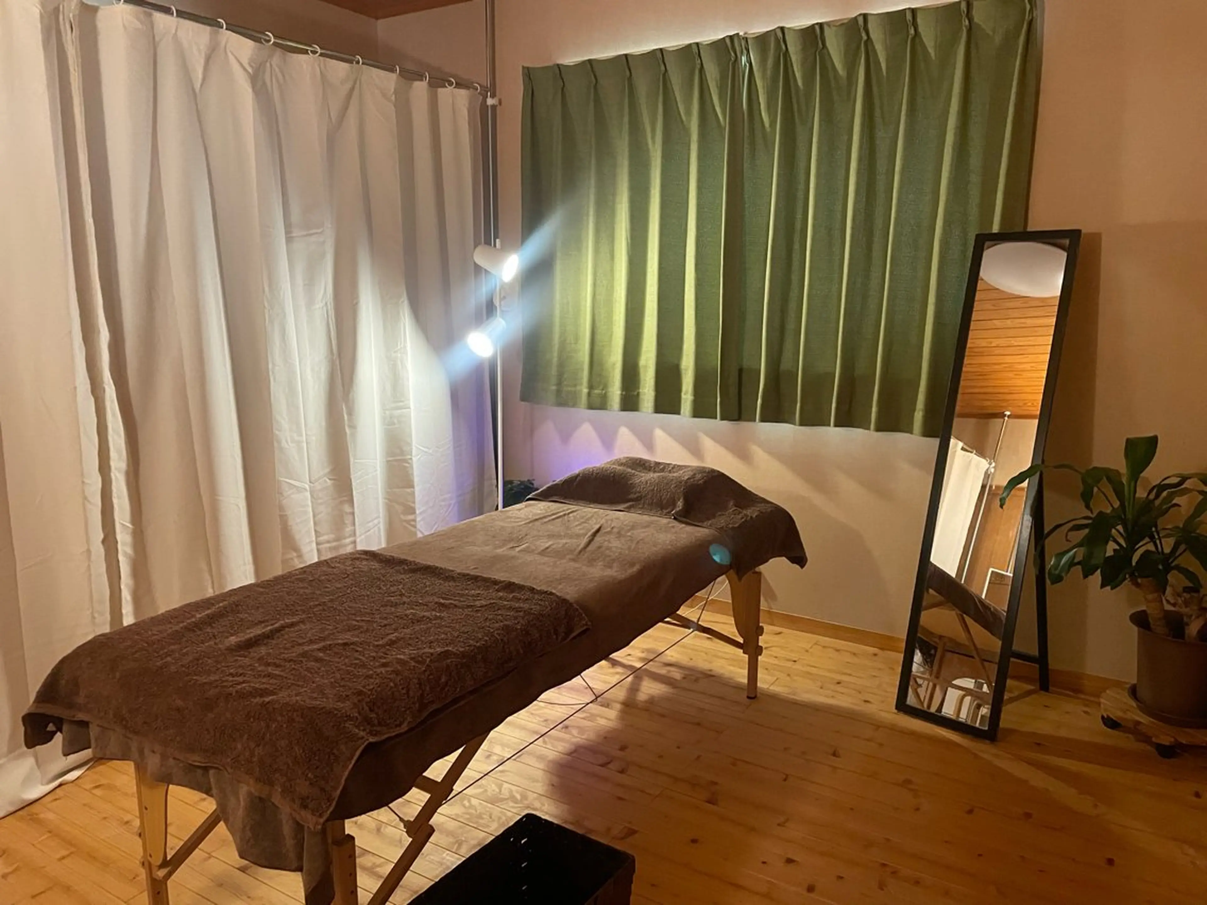 毛穴美人・小顔美人へ サロントルチュのエステ・リラクイメージ