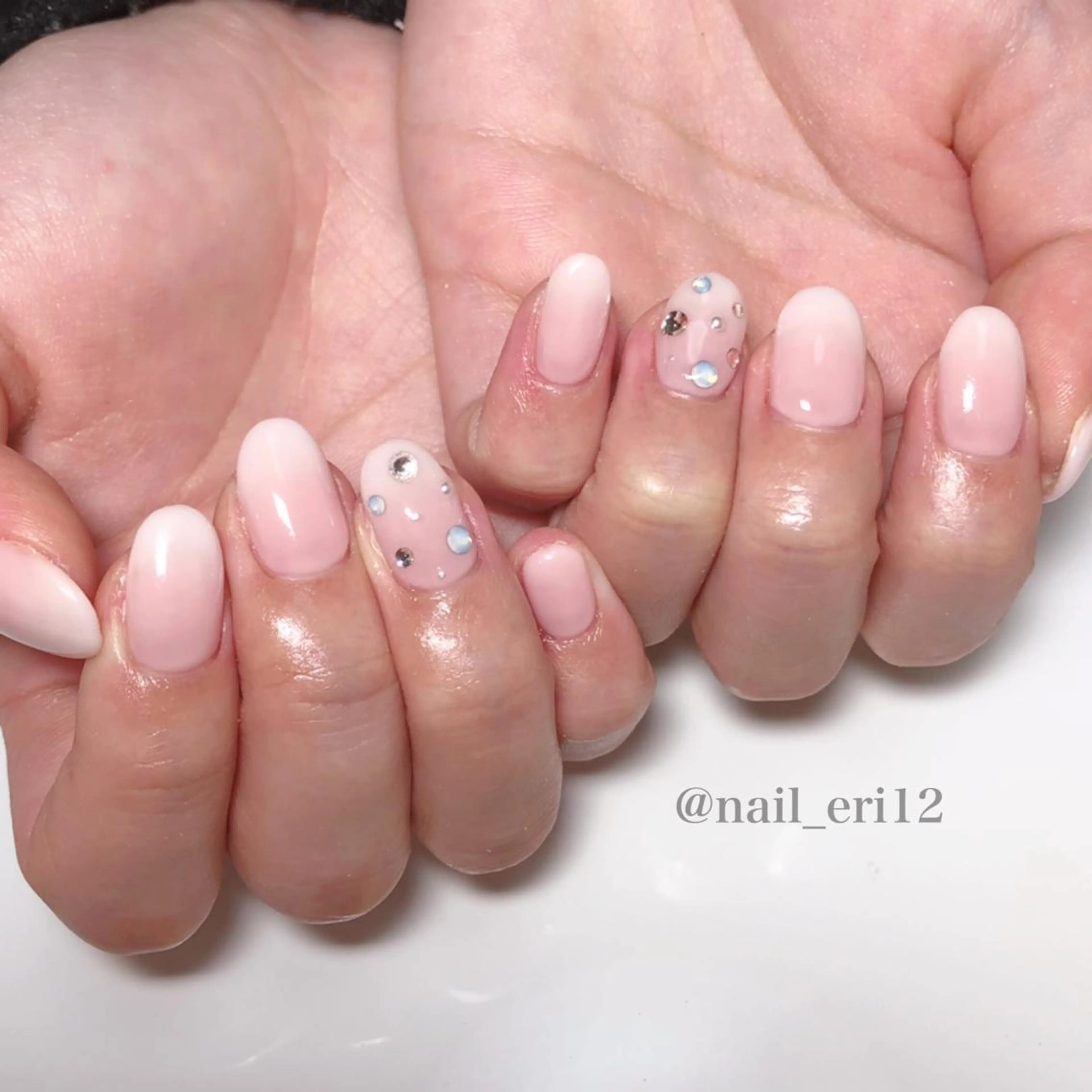 ミディアム ネイル nail salon &e eriのネイルデザイン