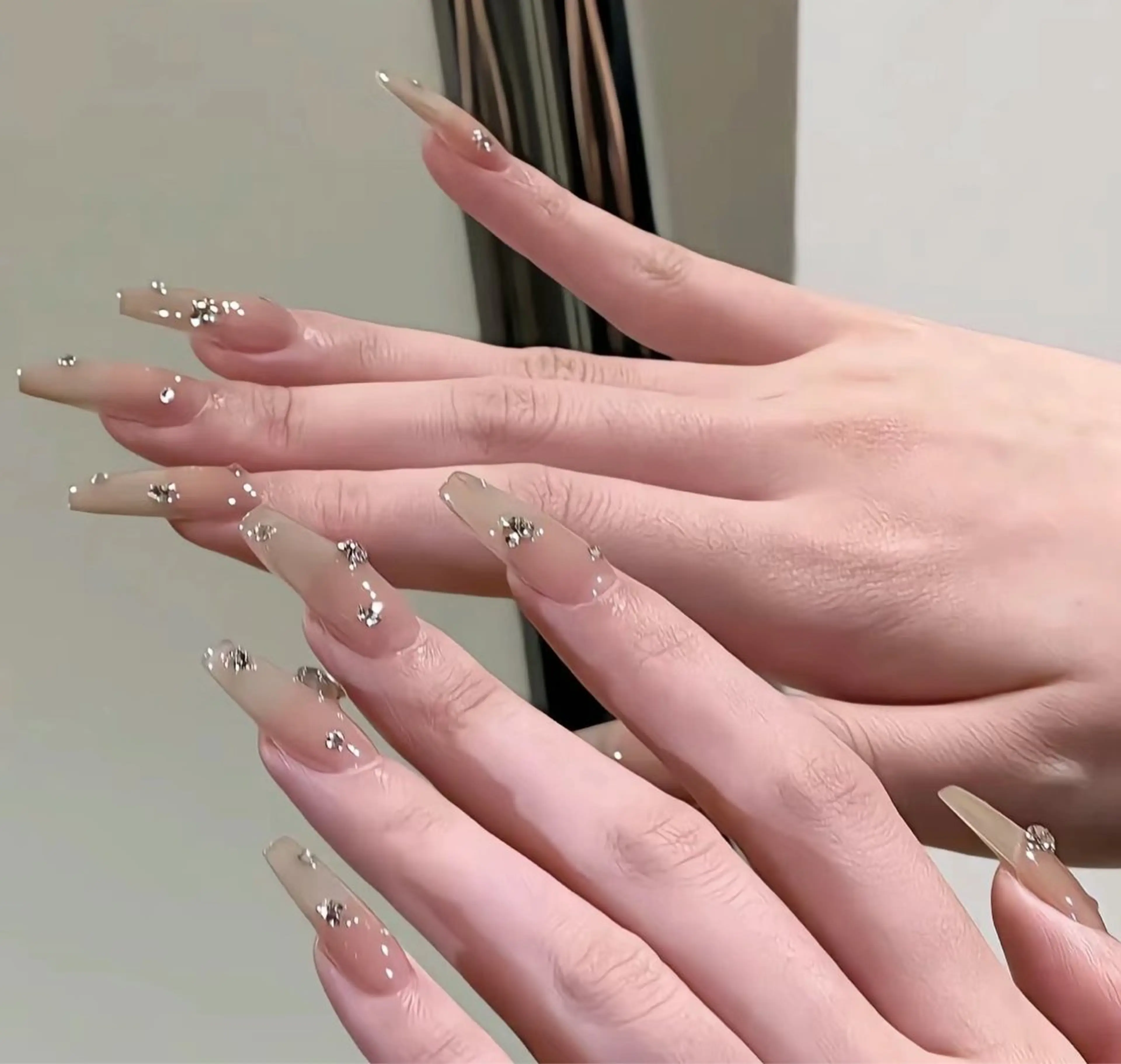 ネイル u1salon所属・ゆい ユイのネイルデザイン