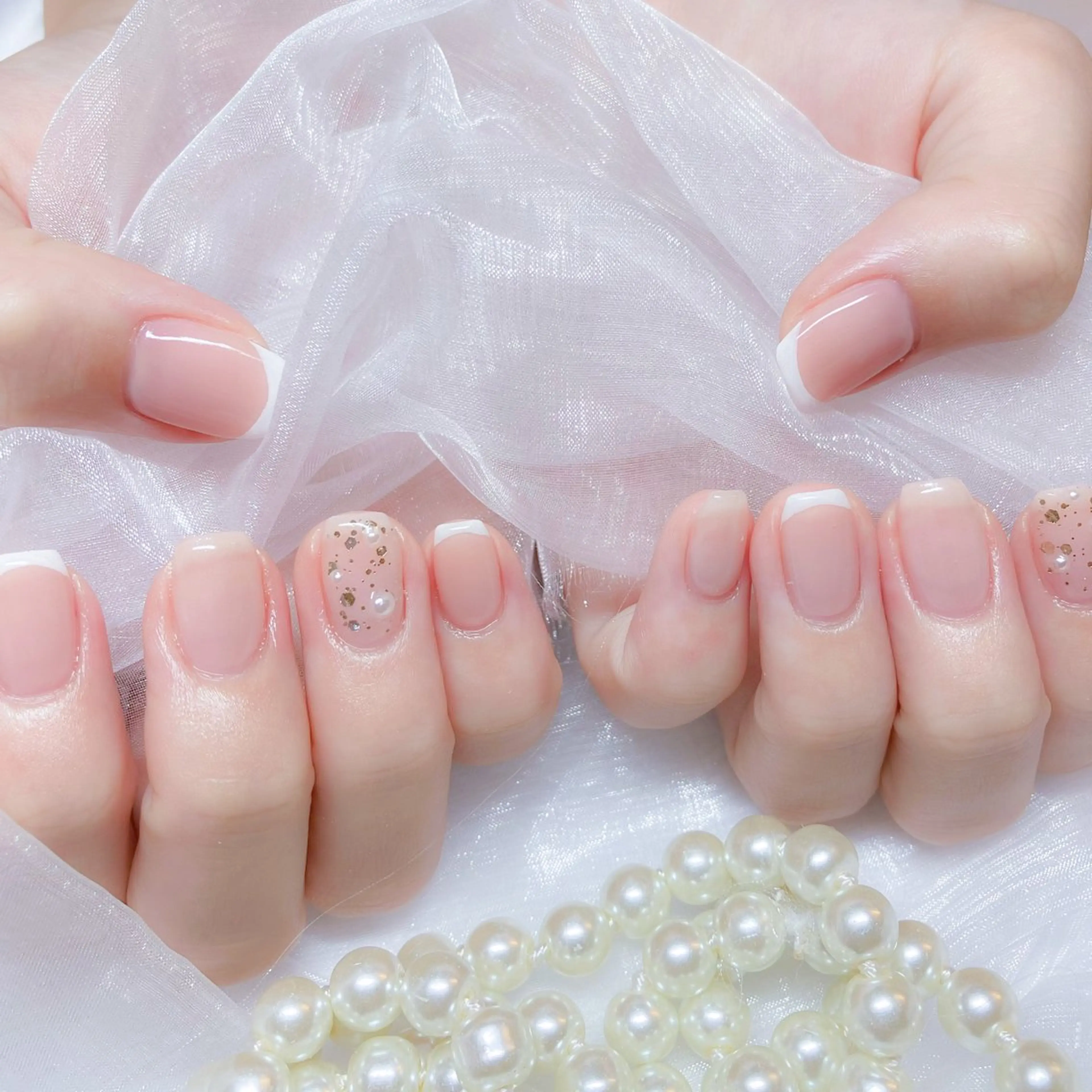 ネイル オーロラネイル フラッシュネイル ジェルネイル 氷ネイル・うるうるネイル キラキラネイル Amour baseのネイルデザイン