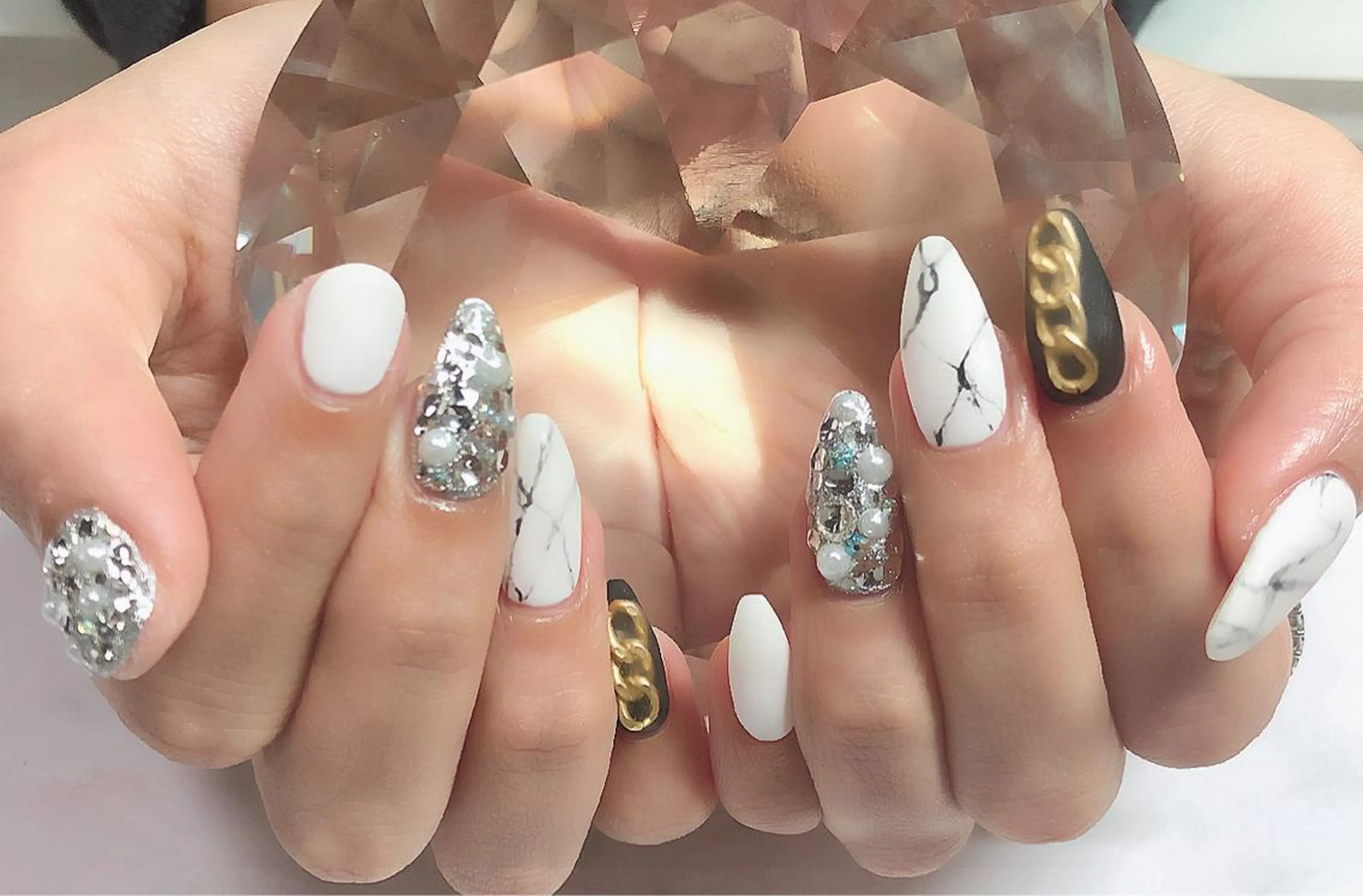 ネイル N.CHLOE 永島のネイルデザイン