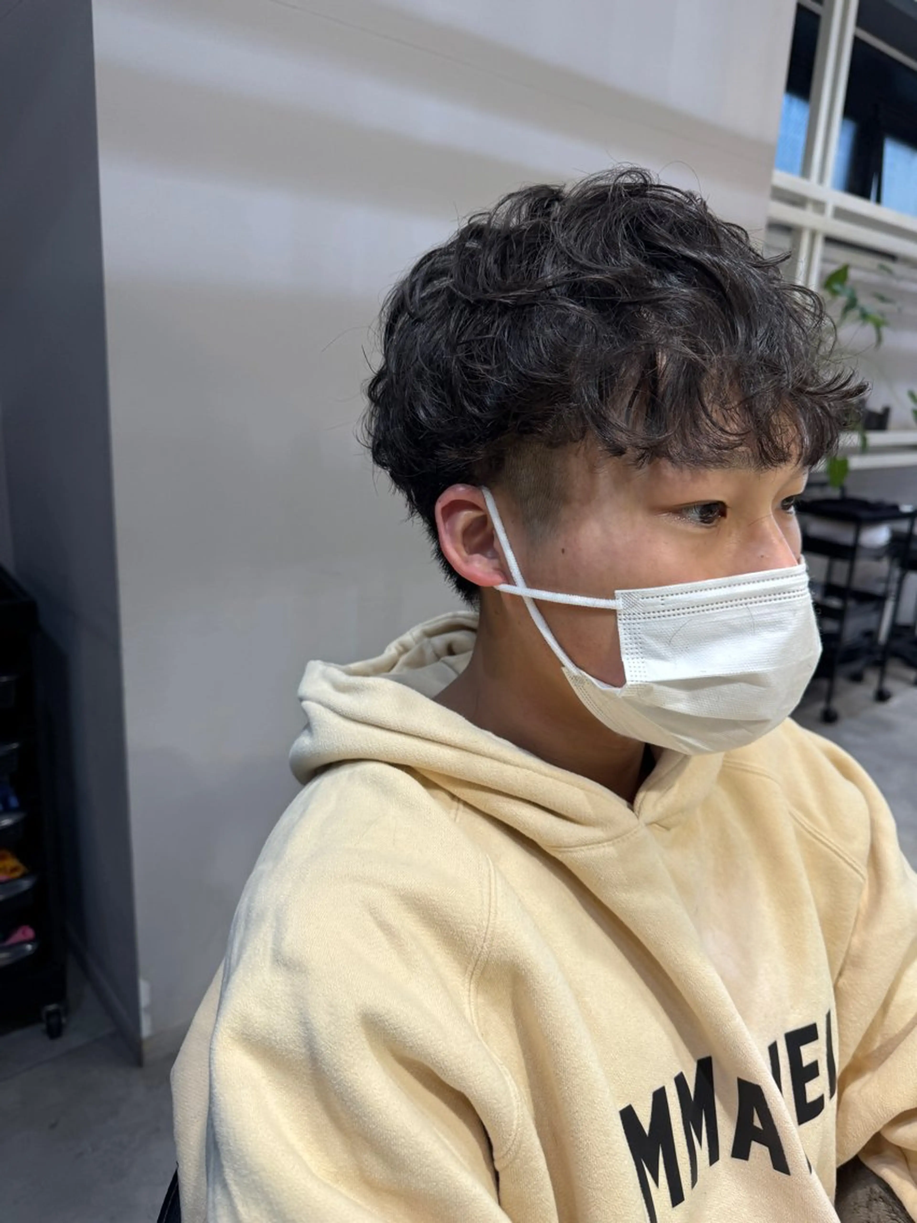 ミディアム パーマ メンズ ミディアムパーマ メンズパーマ カット パーマ トリートメント Dxxxx III所属・女性目線の大人 メンズ*Ayakaのヘアスタイル