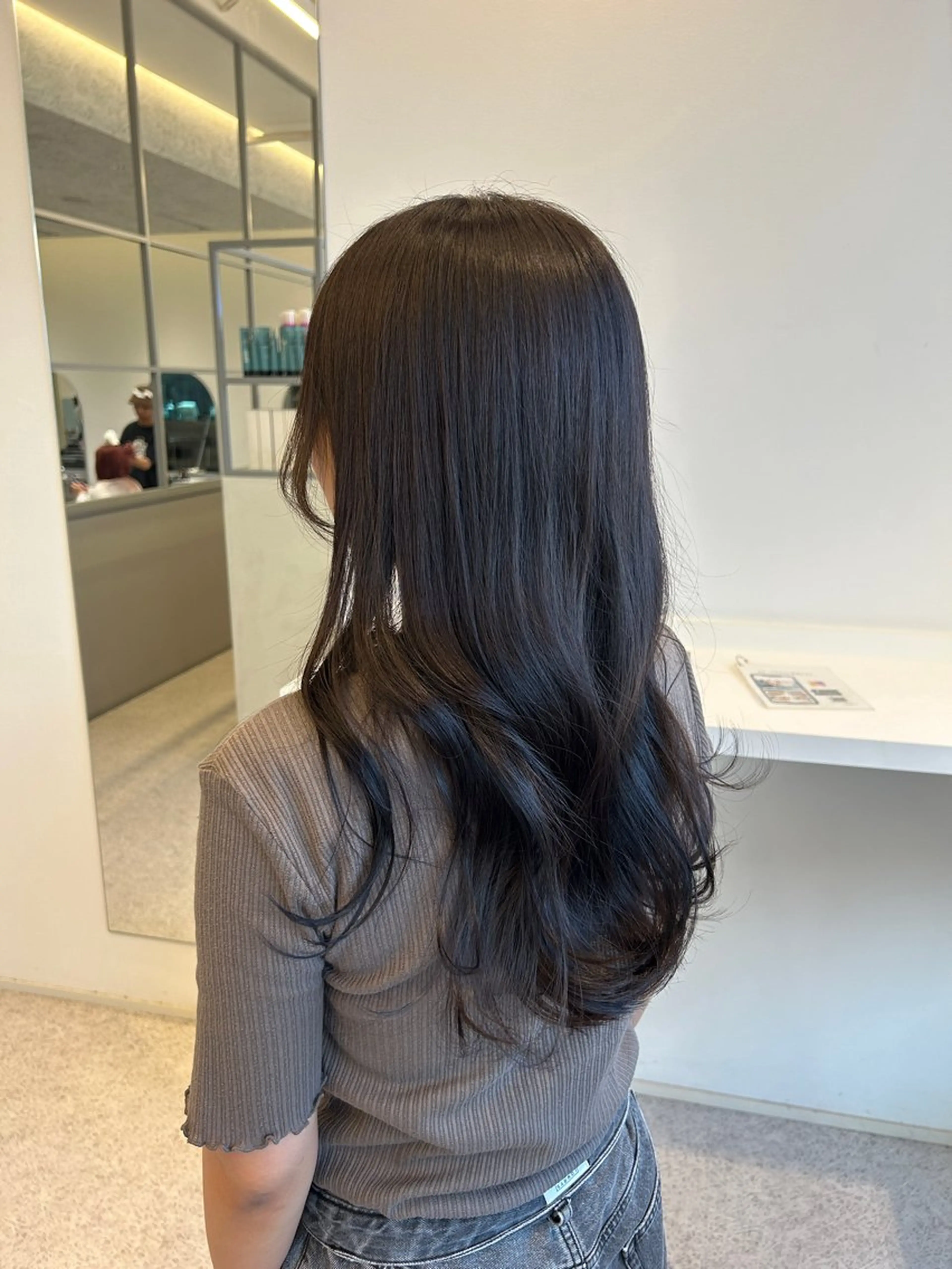 カット＋ツヤカラーの写真