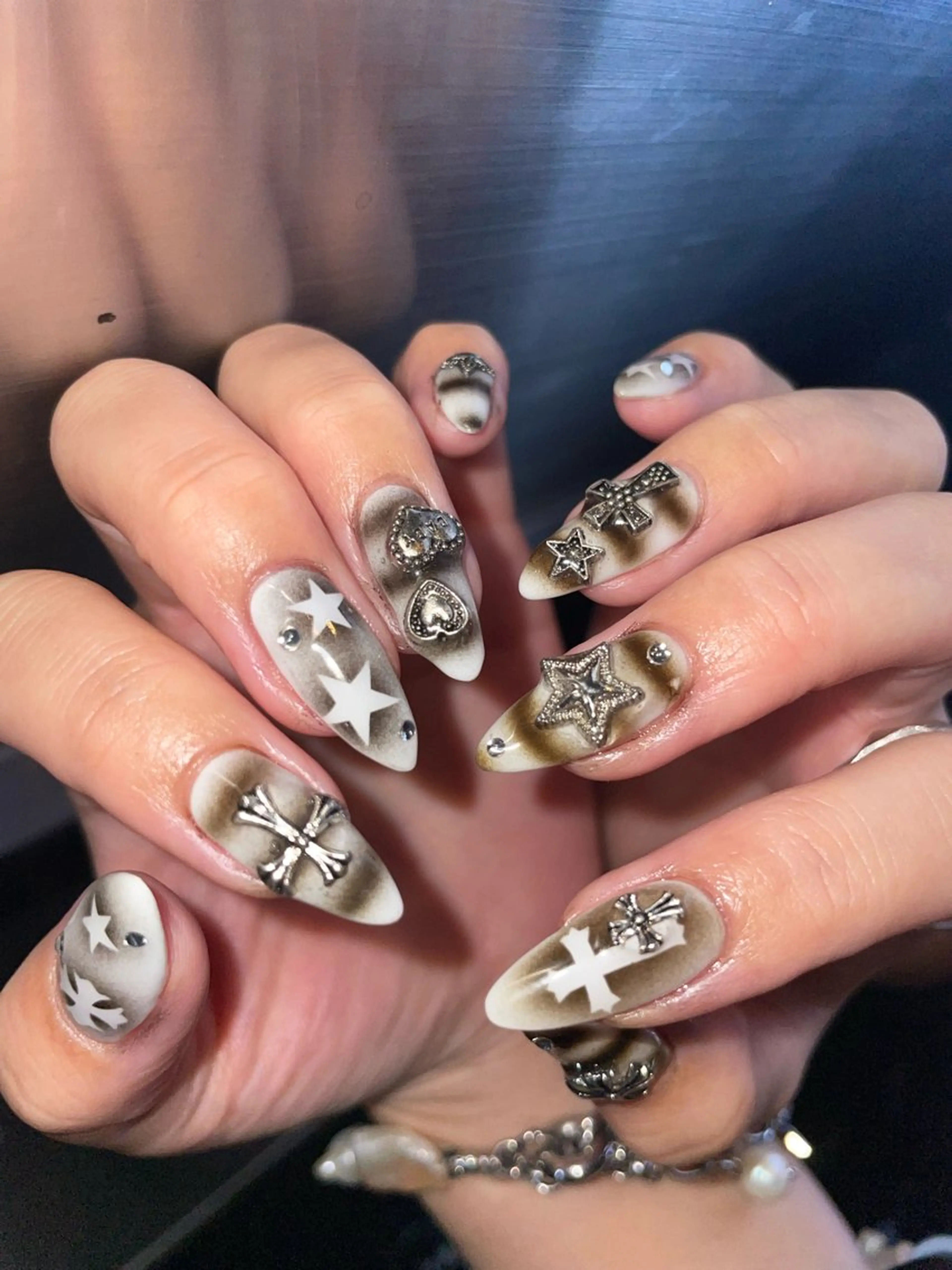 ネイル . hinakoのネイルデザイン