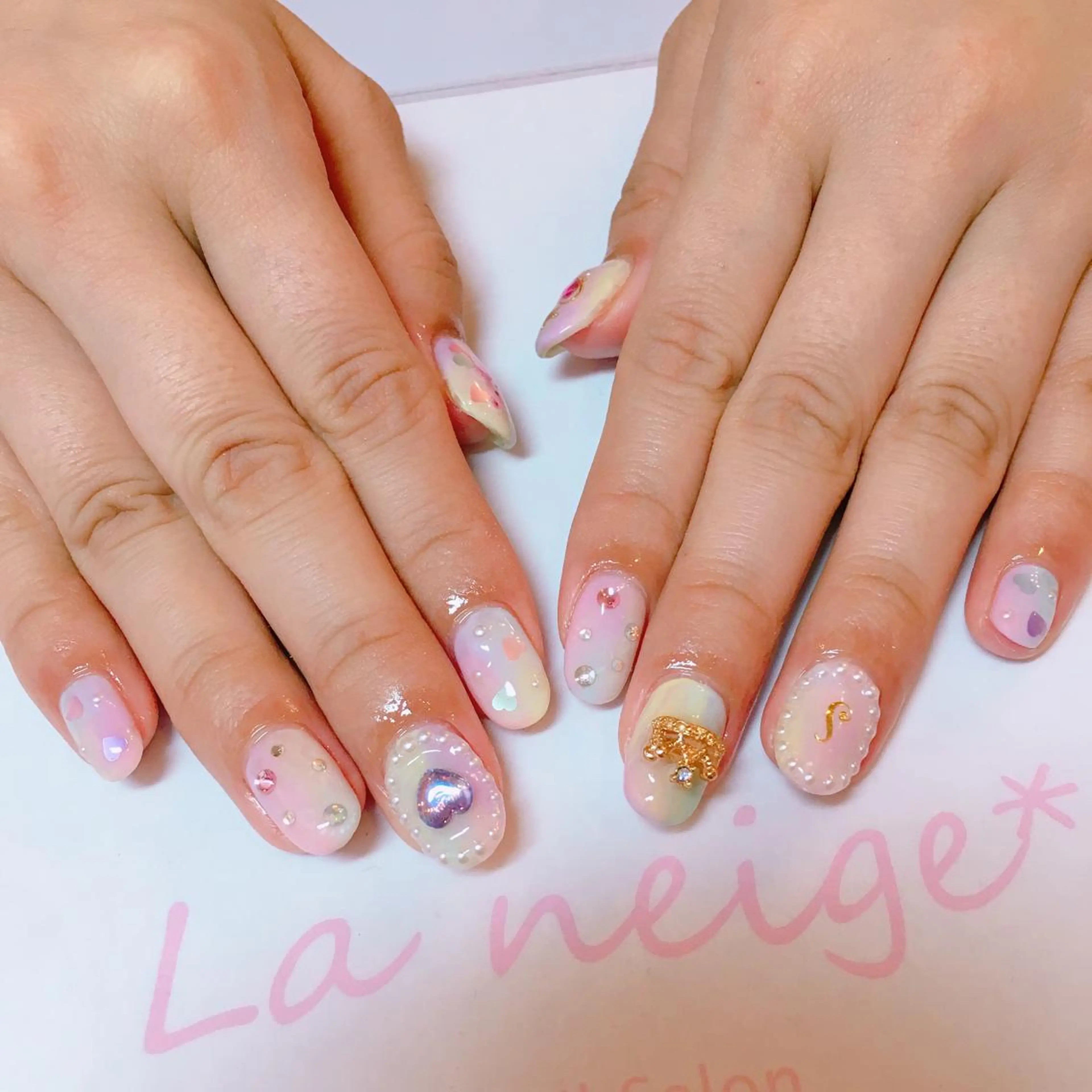 ネイル La neige* yuki 🥯🍑のネイルデザイン